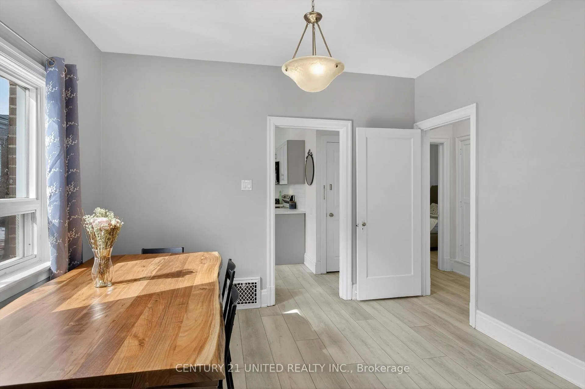 Photo 15 of 521 Armour Road, Peterborough, Ashburnham Ward 4 — HOMEH