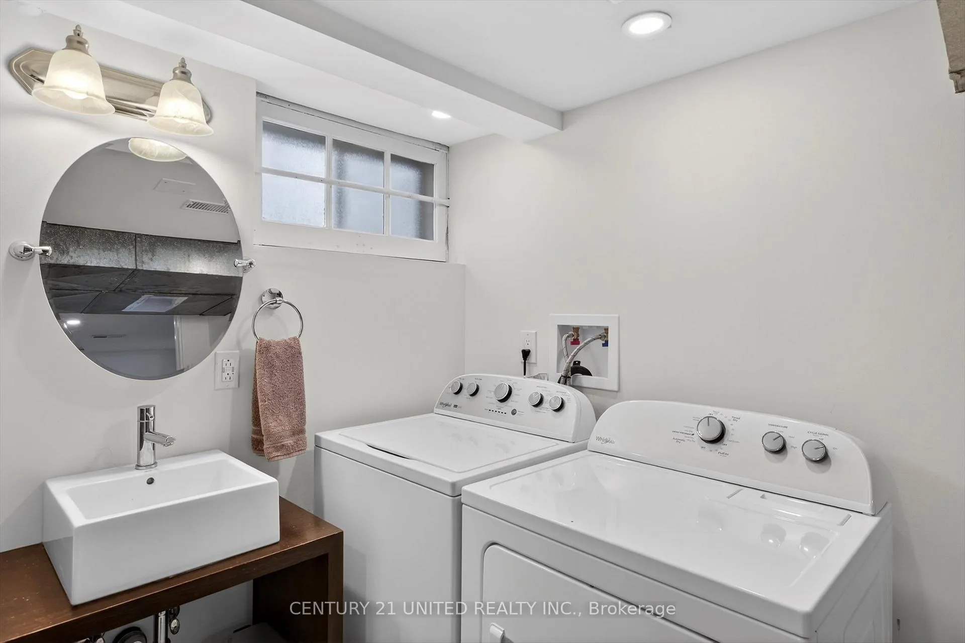 Photo 38 of 521 Armour Road, Peterborough, Ashburnham Ward 4 — HOMEH