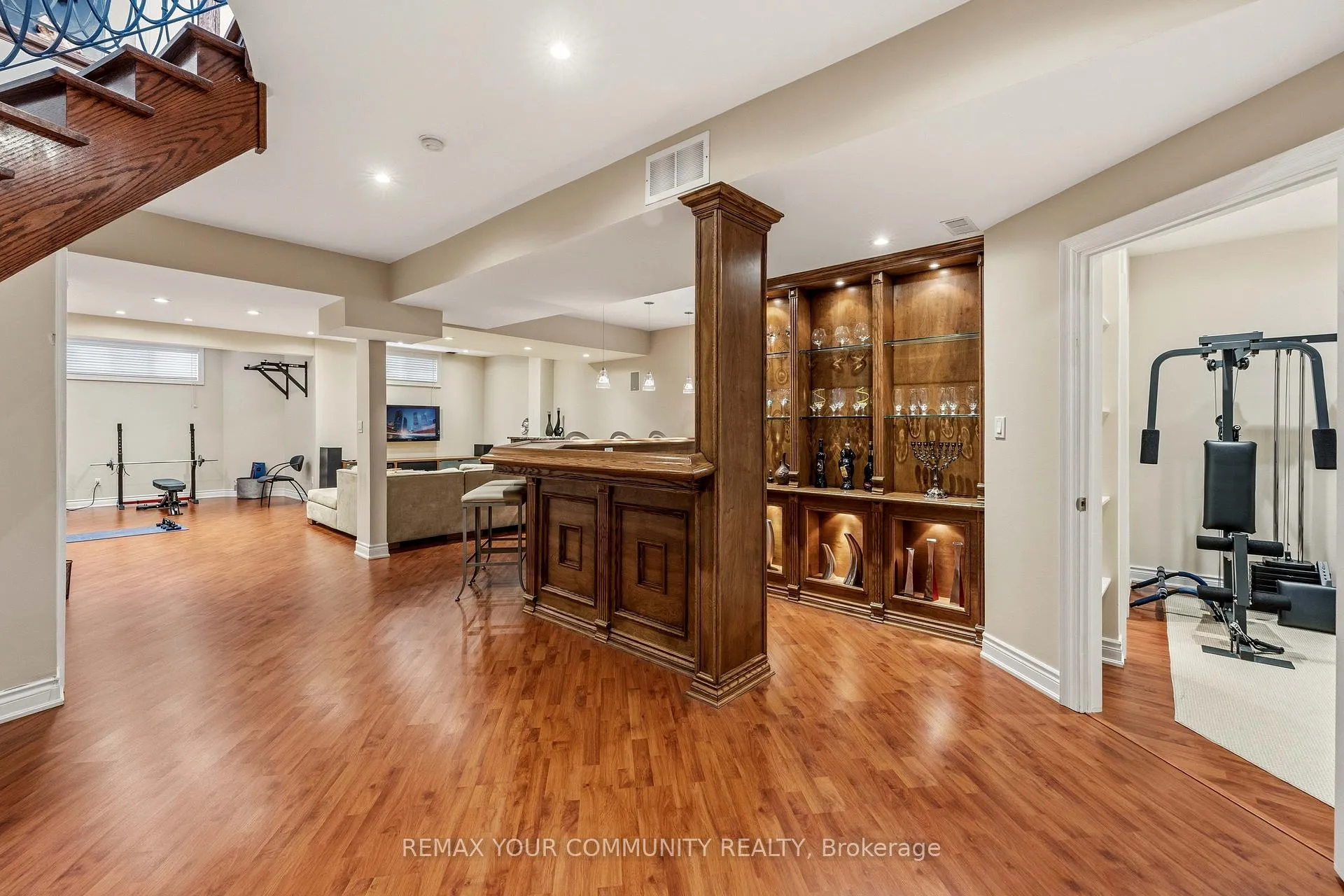 Photo 37 of 37 Vaughan Boulevard, Vaughan, Beverley Glen — HOMEH