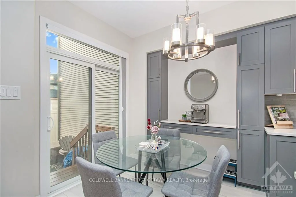 Photo 9 of 427 Rainrock Crescent, Ottawa, Mer Bleue/Bradley Estates/Anderson Park — HOMEH