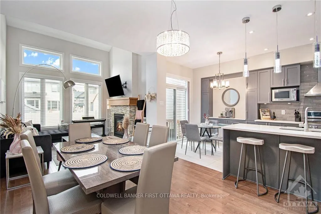 Photo 11 of 427 Rainrock Crescent, Ottawa, Mer Bleue/Bradley Estates/Anderson Park — HOMEH