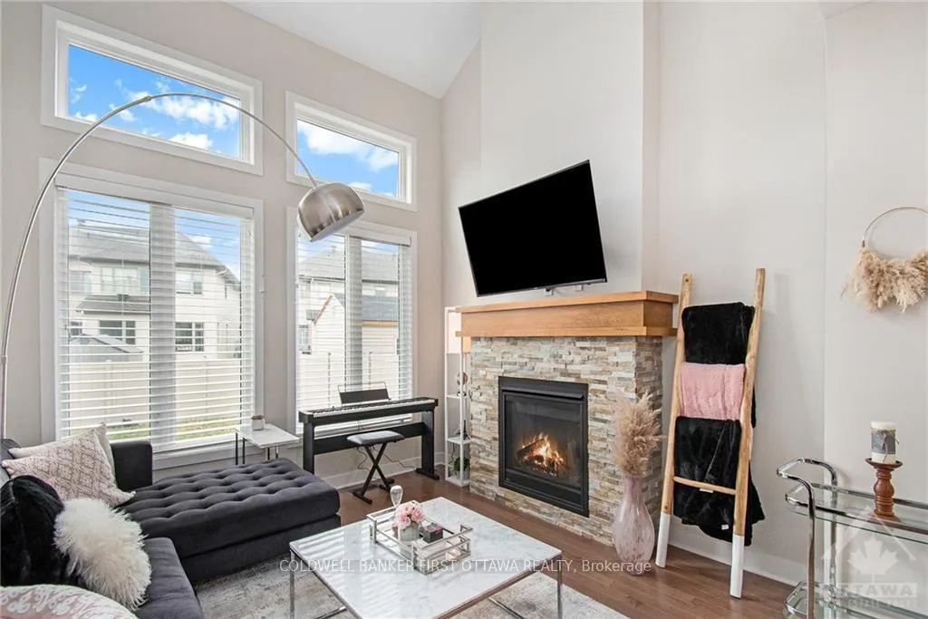 Photo 13 of 427 Rainrock Crescent, Ottawa, Mer Bleue/Bradley Estates/Anderson Park — HOMEH