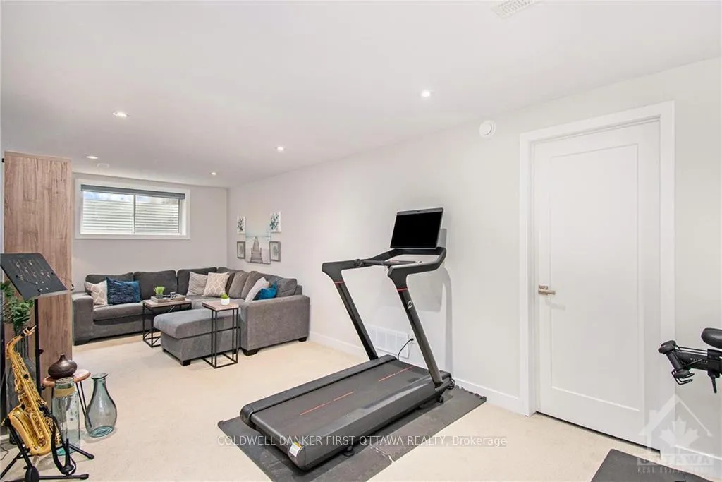 Photo 26 of 427 Rainrock Crescent, Ottawa, Mer Bleue/Bradley Estates/Anderson Park — HOMEH