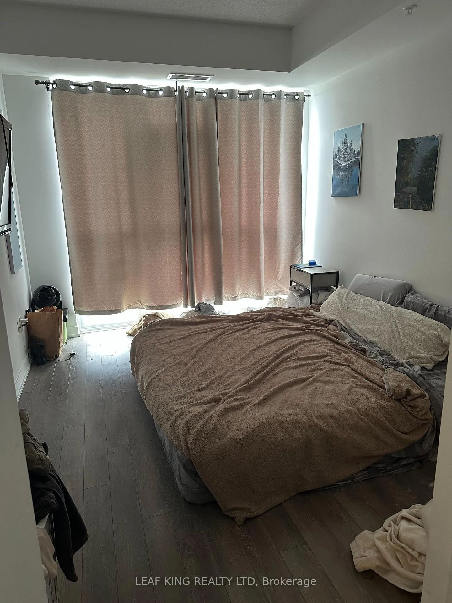 Photo 6 of Unit 1007, 550 North Service Road, Grimsby, Grimsby Beach — HOMEH
