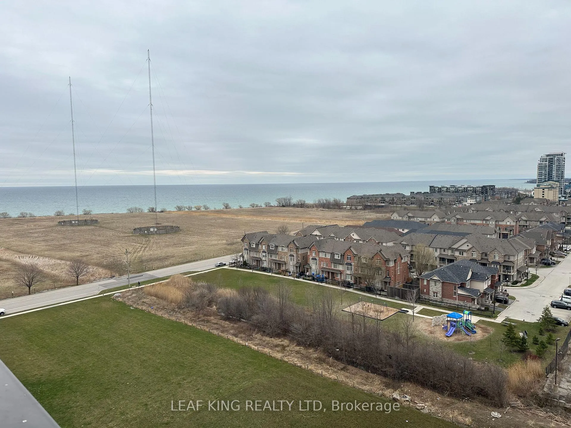 Photo 15 of Unit 1007, 550 North Service Road, Grimsby, Grimsby Beach — HOMEH