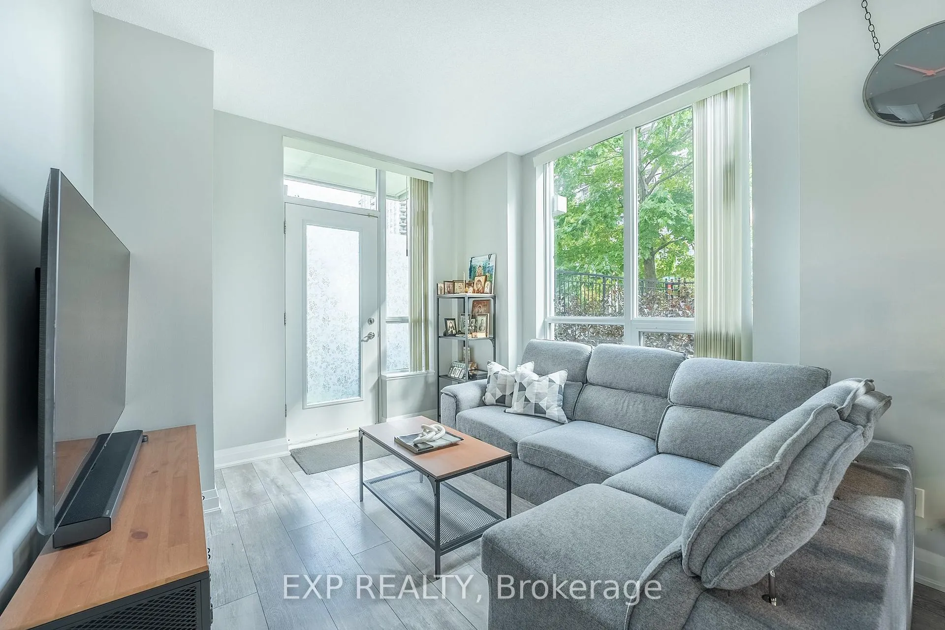 Photo 13 of Unit 105, 20 North Park Road, Vaughan, Beverley Glen — HOMEH