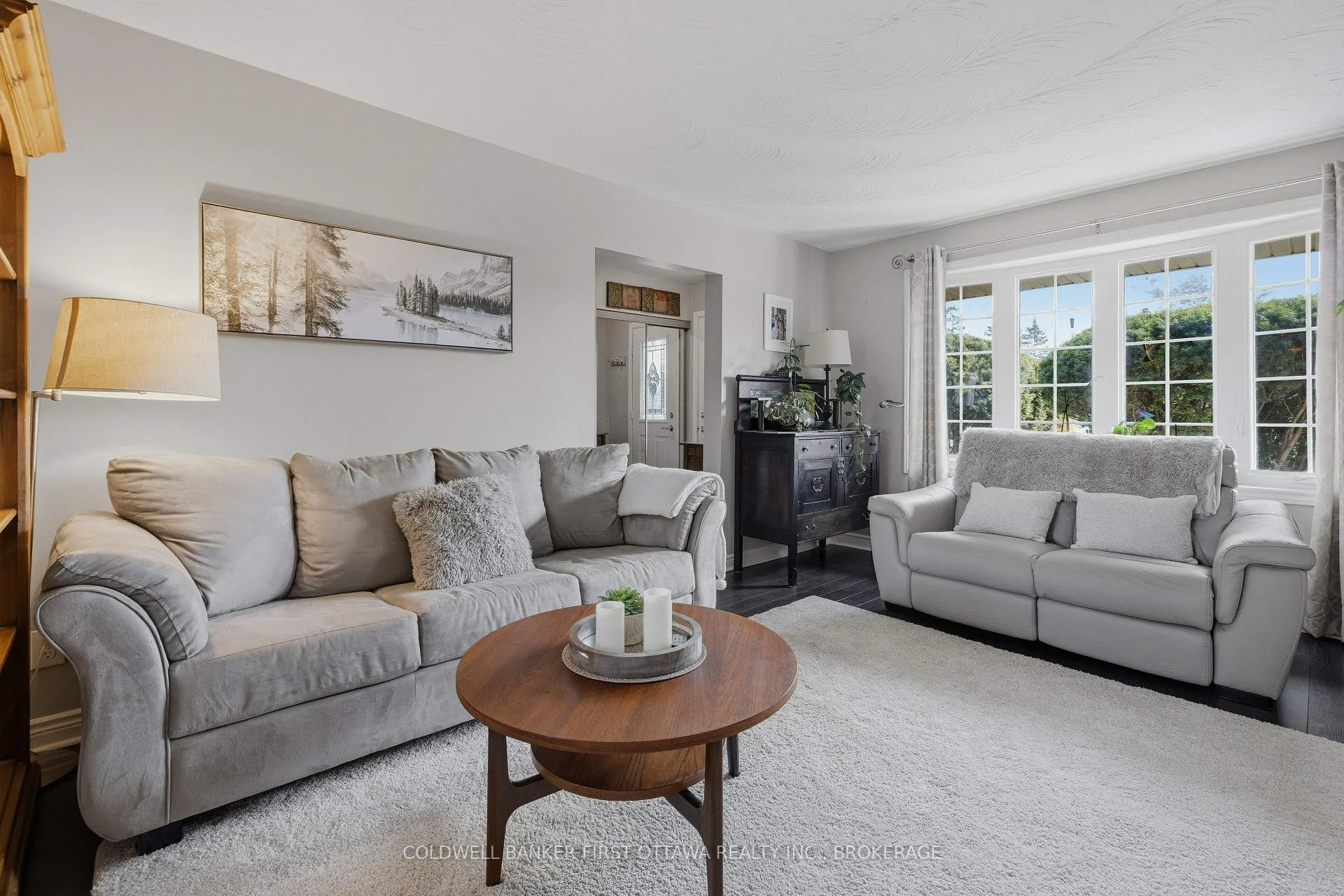 Photo 10 of 695 Laidlaw Crescent, Kingston, South of Taylor-Kidd Blvd — HOMEH