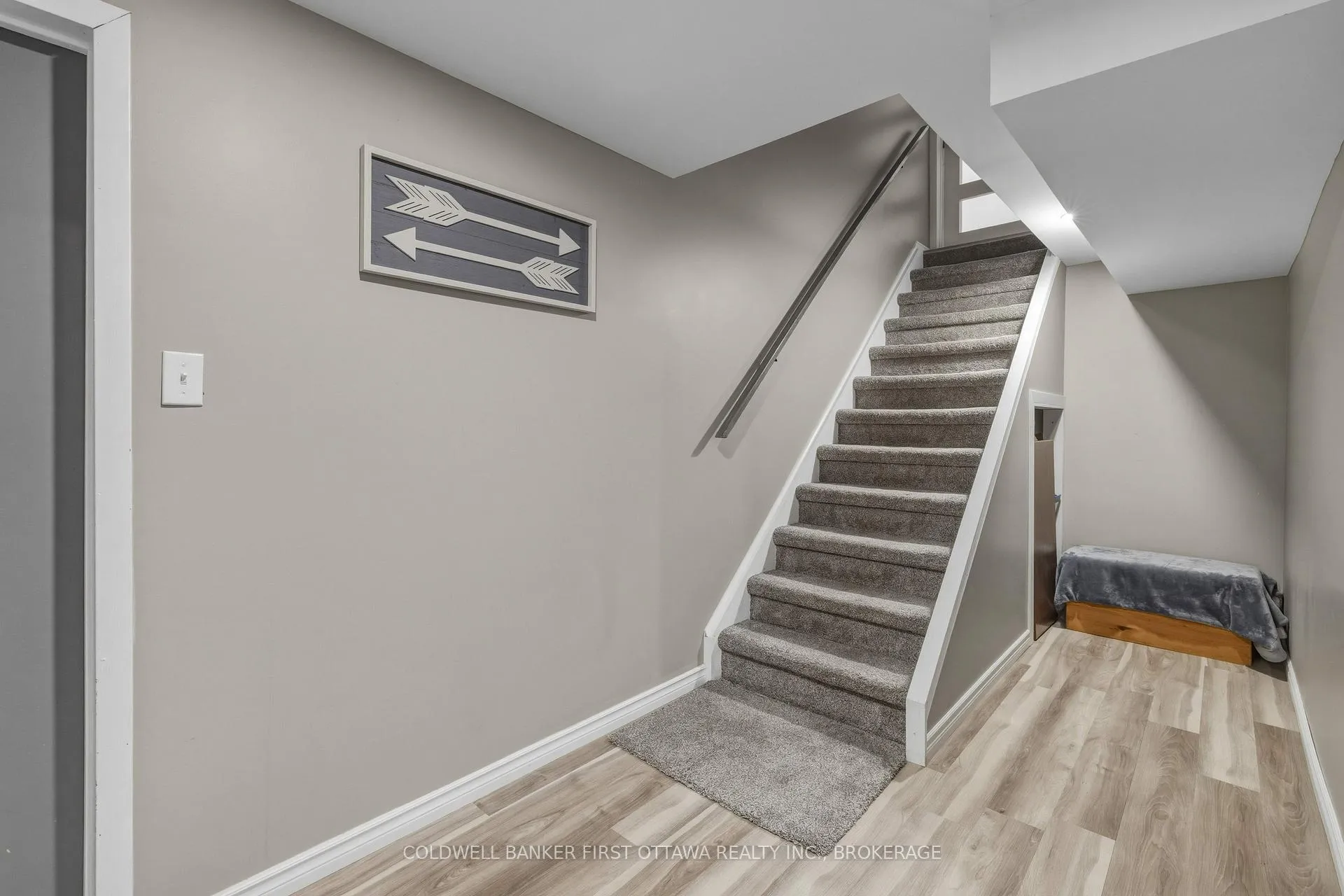 Photo 31 of 695 Laidlaw Crescent, Kingston, South of Taylor-Kidd Blvd — HOMEH