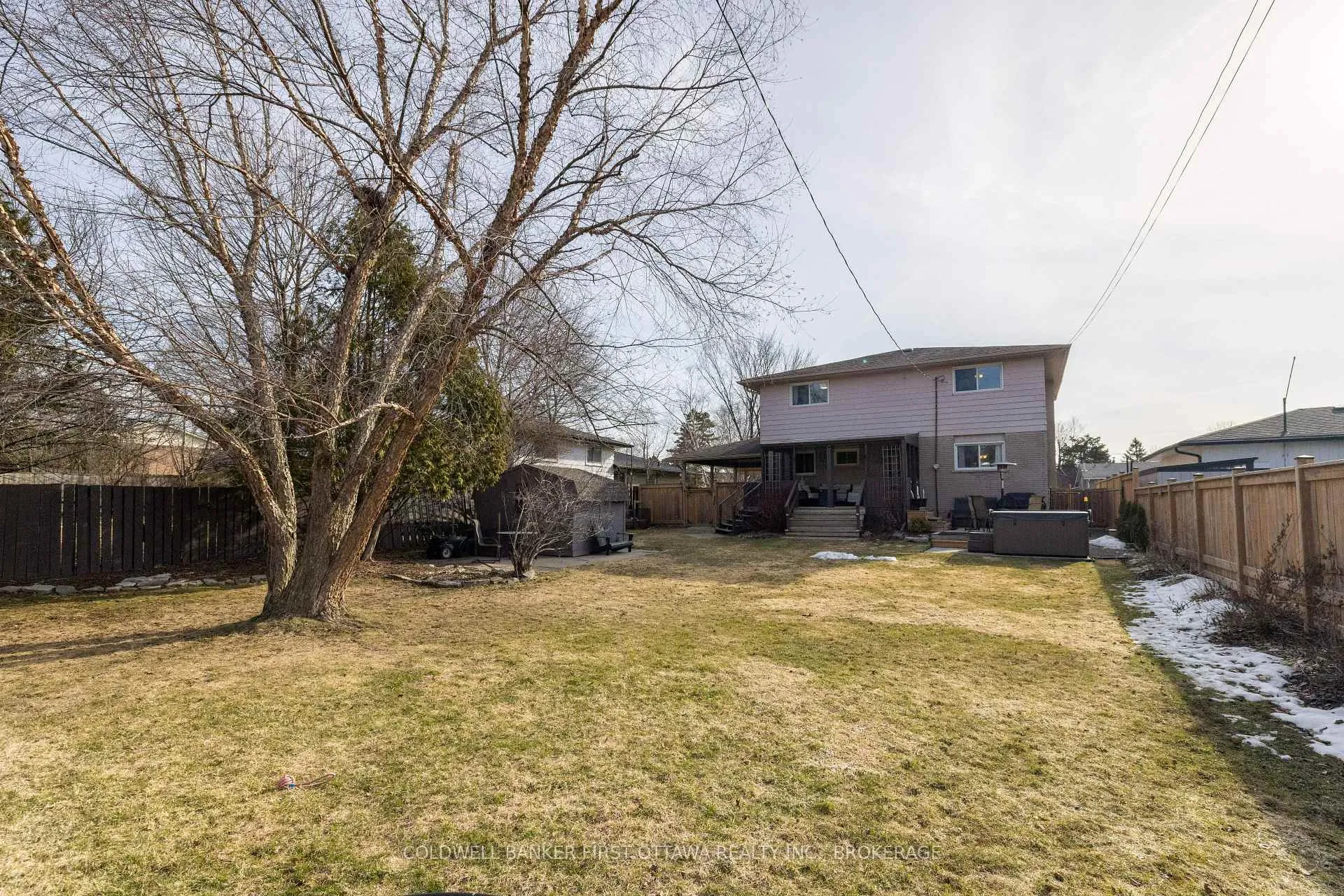 Photo 37 of 695 Laidlaw Crescent, Kingston, South of Taylor-Kidd Blvd — HOMEH