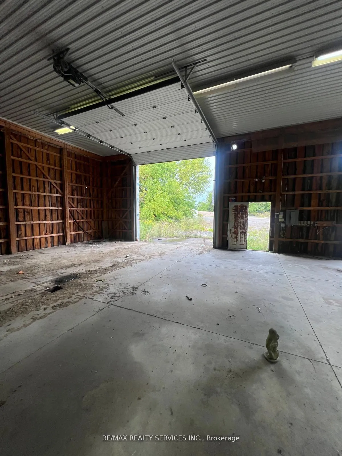 Photo 11 of 2178 Highway 6, Hamilton, Rural Flamborough — HOMEH