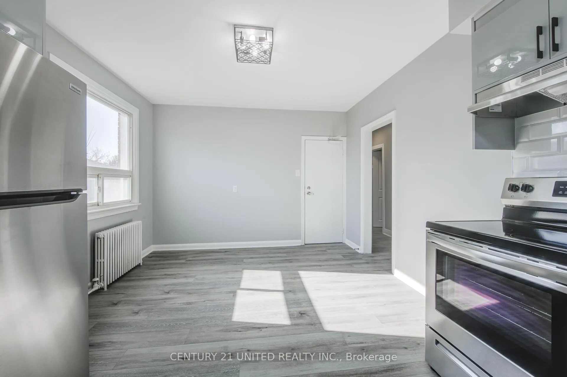 Photo 6 of Unit Unit 1, 99 Haig Street, St. Catharines, E. Chester — HOMEH