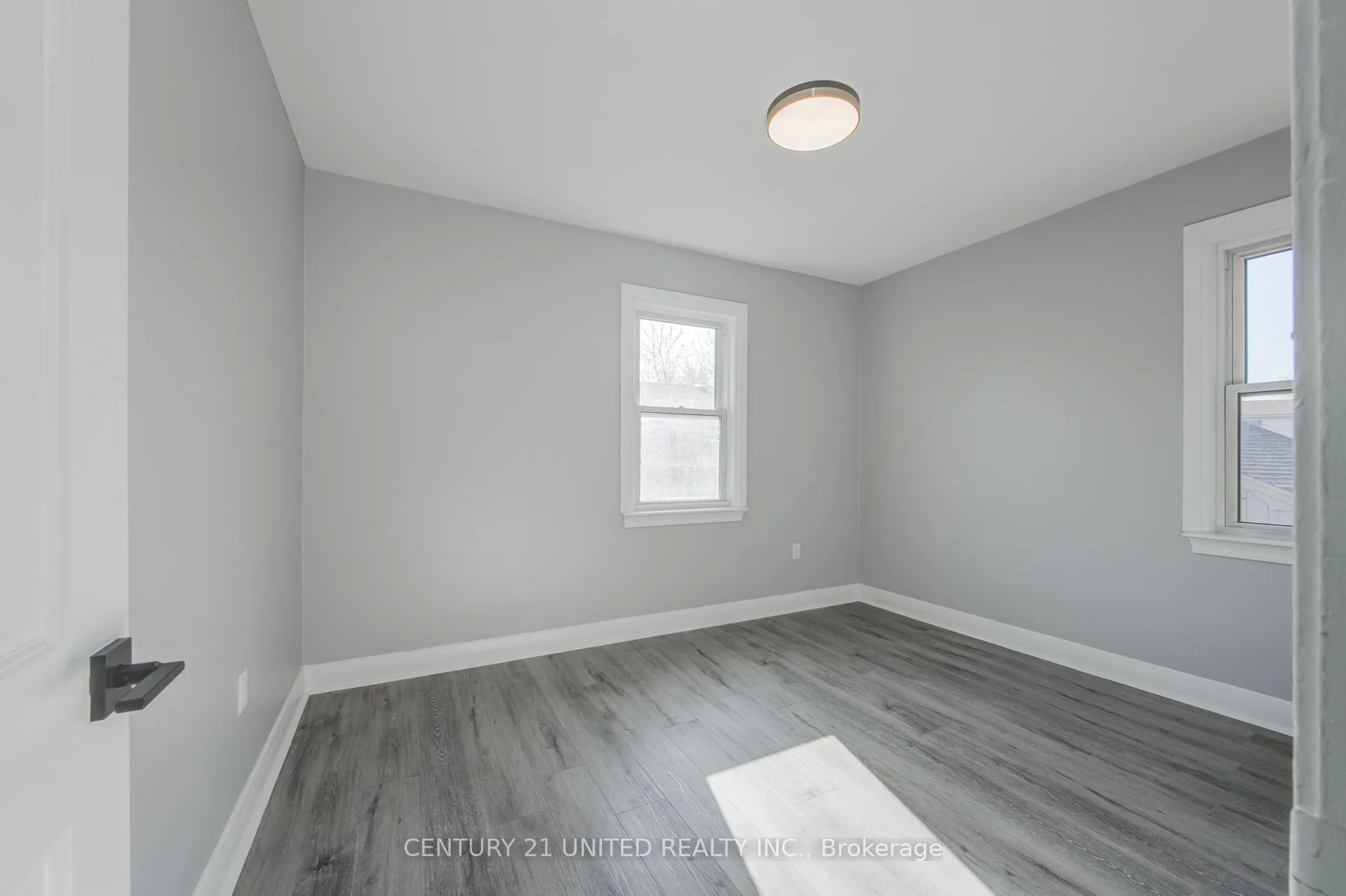 Photo 12 of Unit Unit 1, 99 Haig Street, St. Catharines, E. Chester — HOMEH