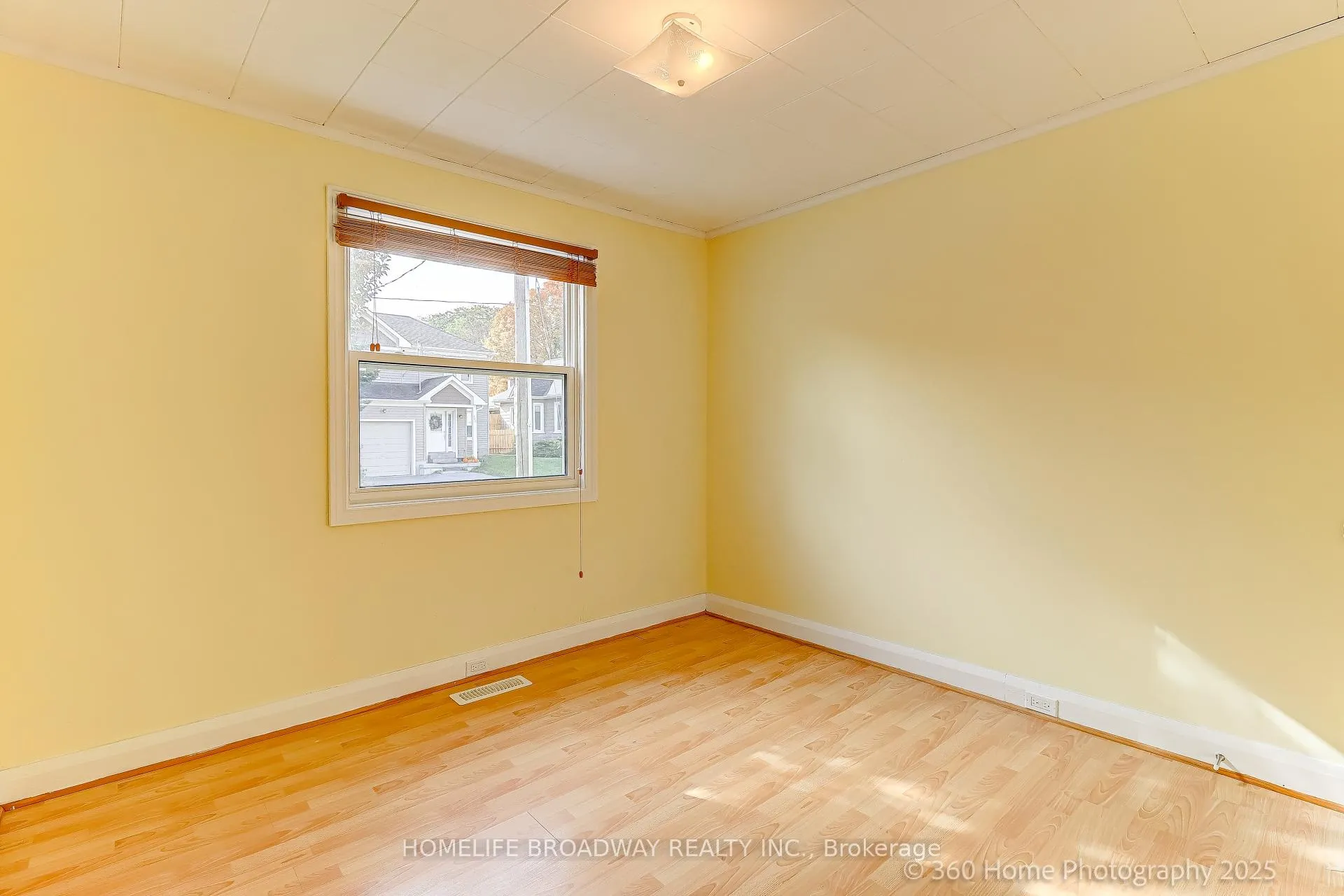 Photo 12 of 305 Andrew Street, Newmarket, Central Newmarket — HOMEH