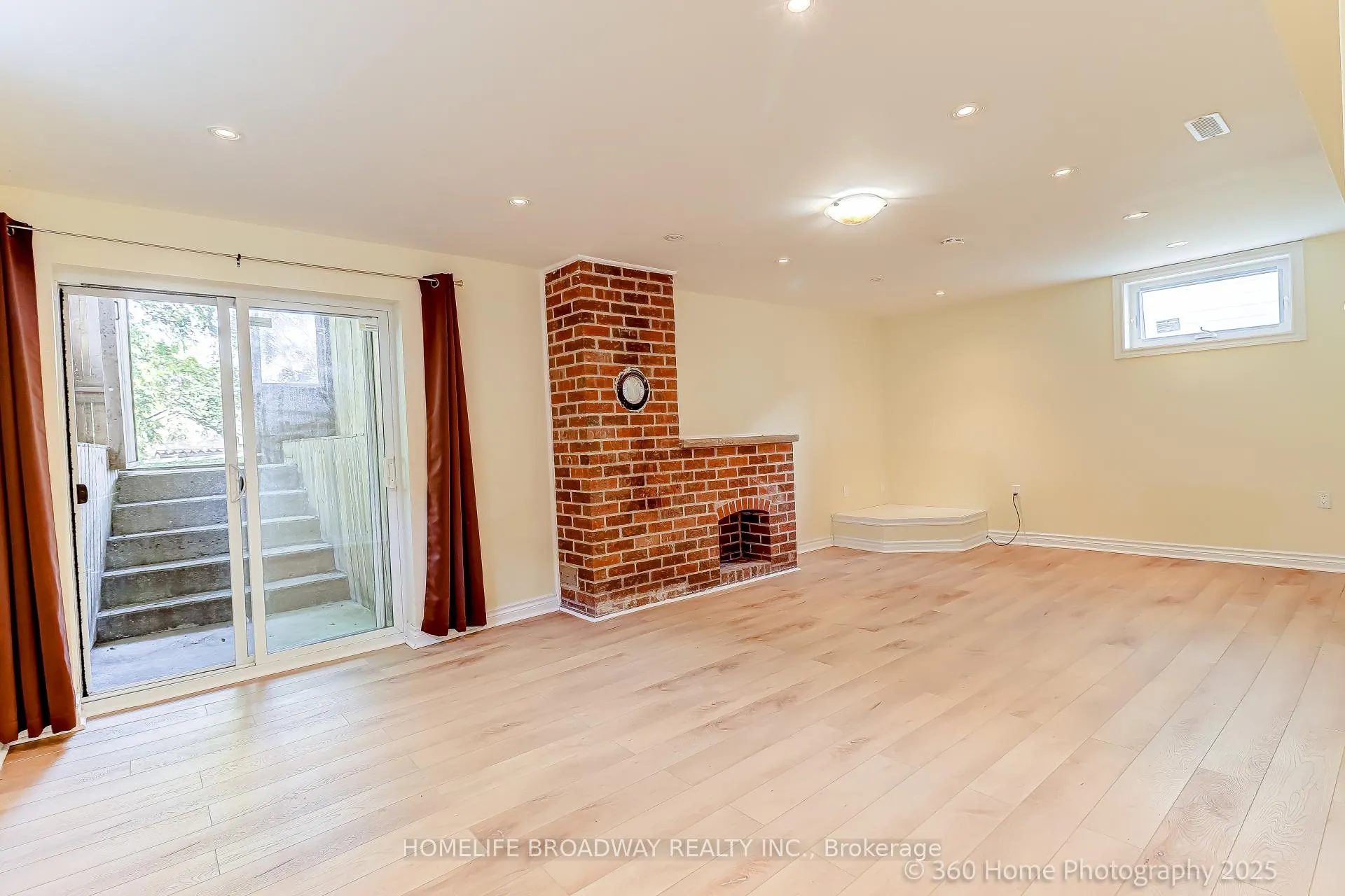 Photo 22 of 305 Andrew Street, Newmarket, Central Newmarket — HOMEH