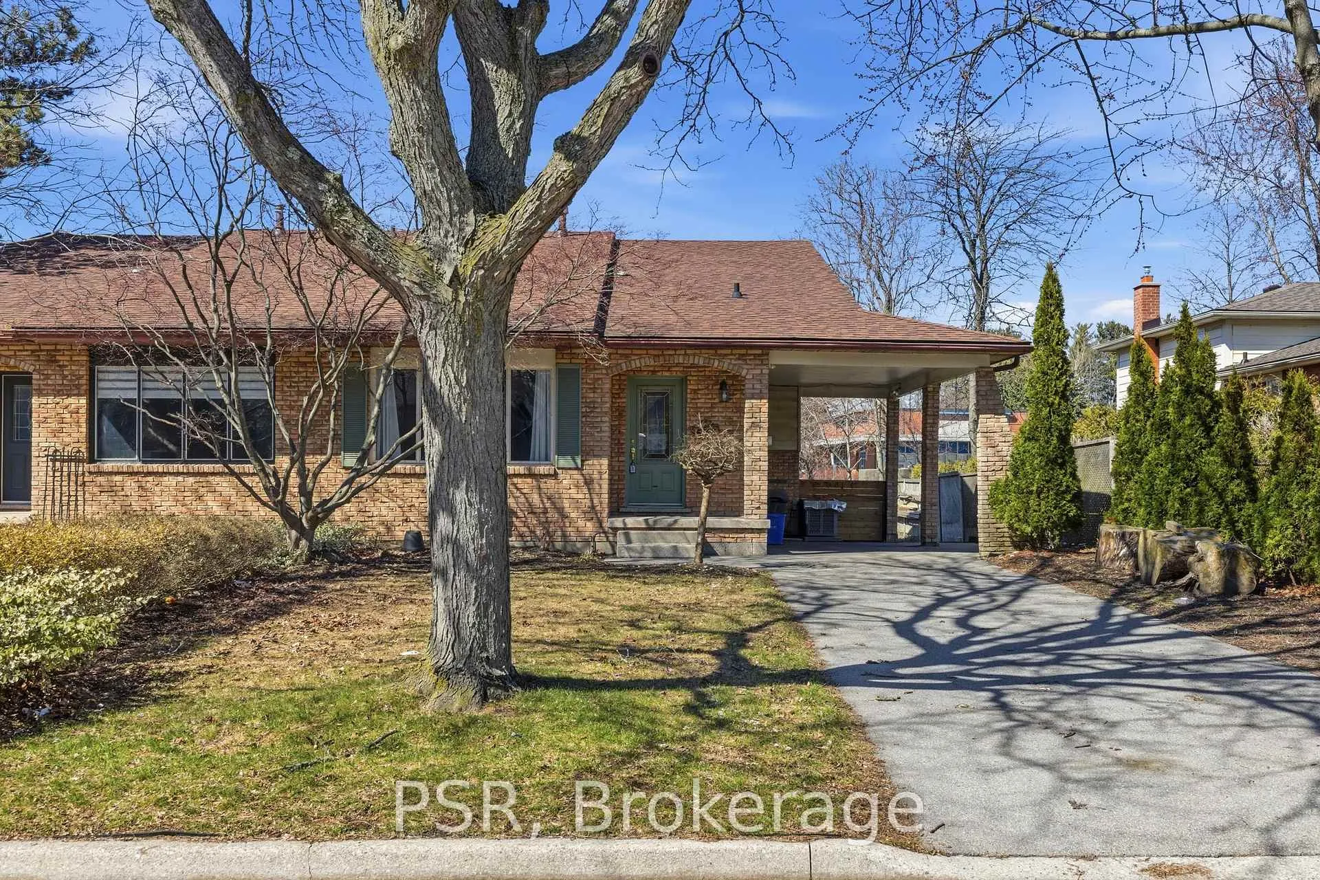 Photo 1 of 577 Tuscarora Drive, Hamilton, Ancaster — HOMEH