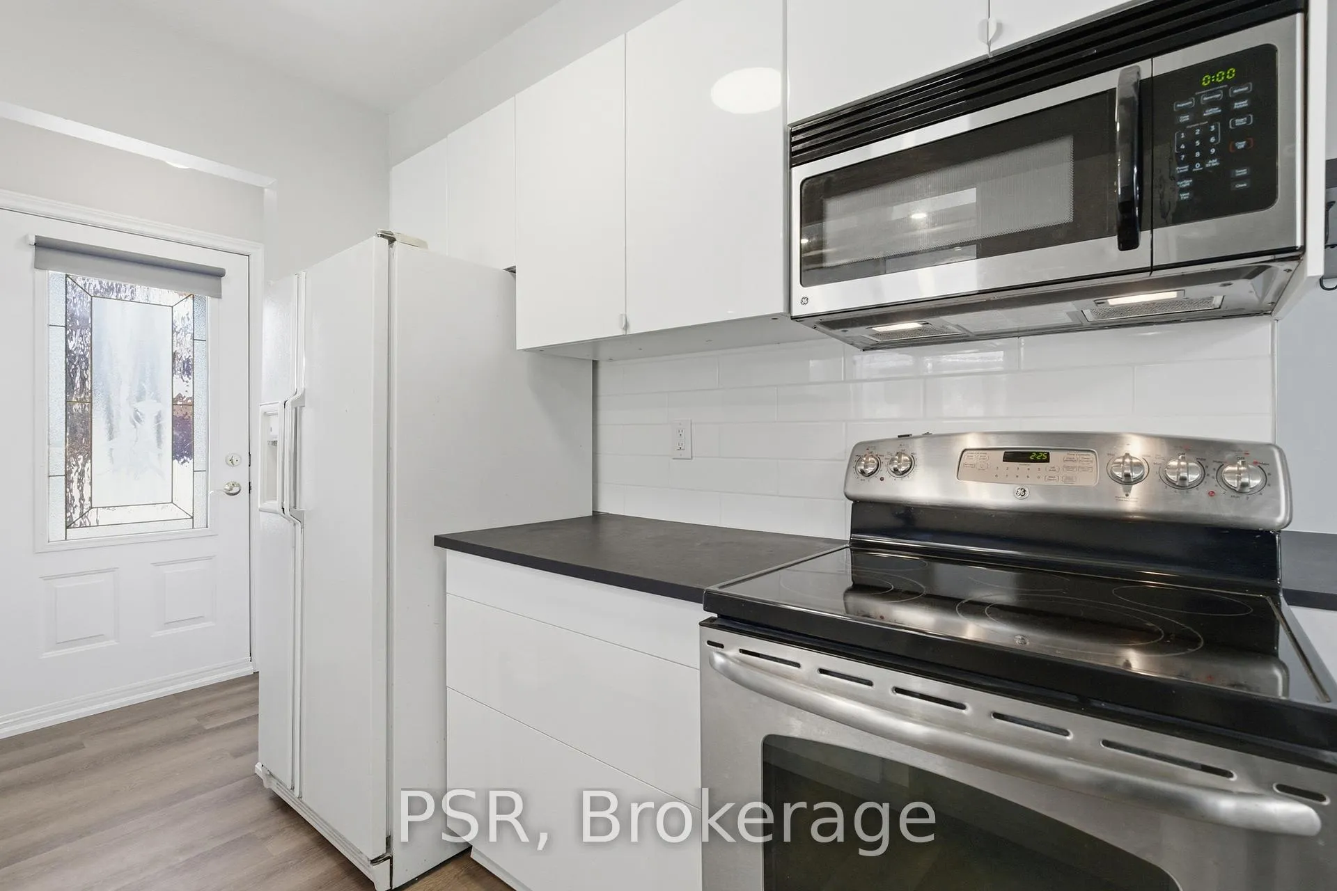 Photo 8 of 577 Tuscarora Drive, Hamilton, Ancaster — HOMEH
