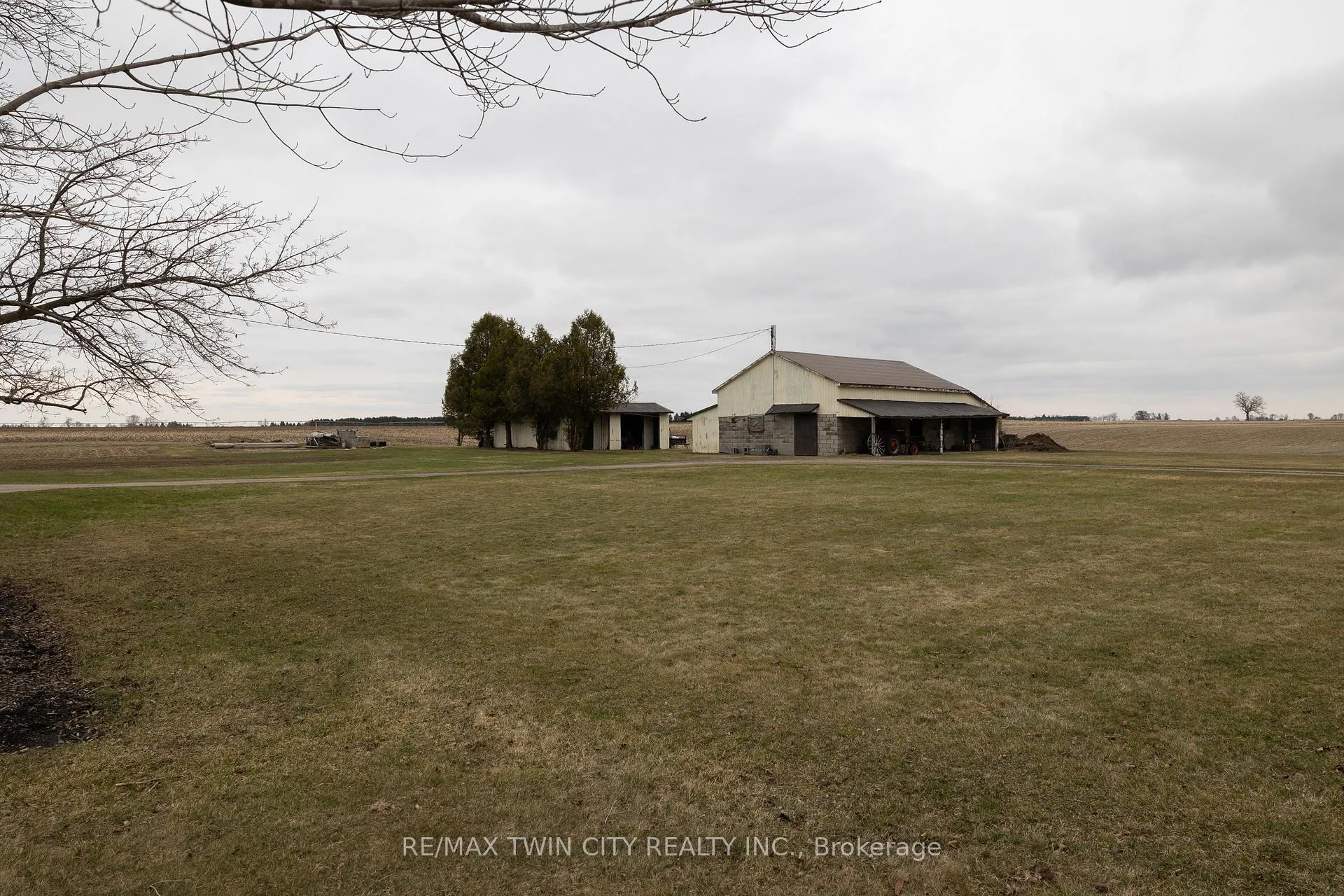 Photo 12 of 58 Tenth Conc. Road, Brant, Burford — HOMEH