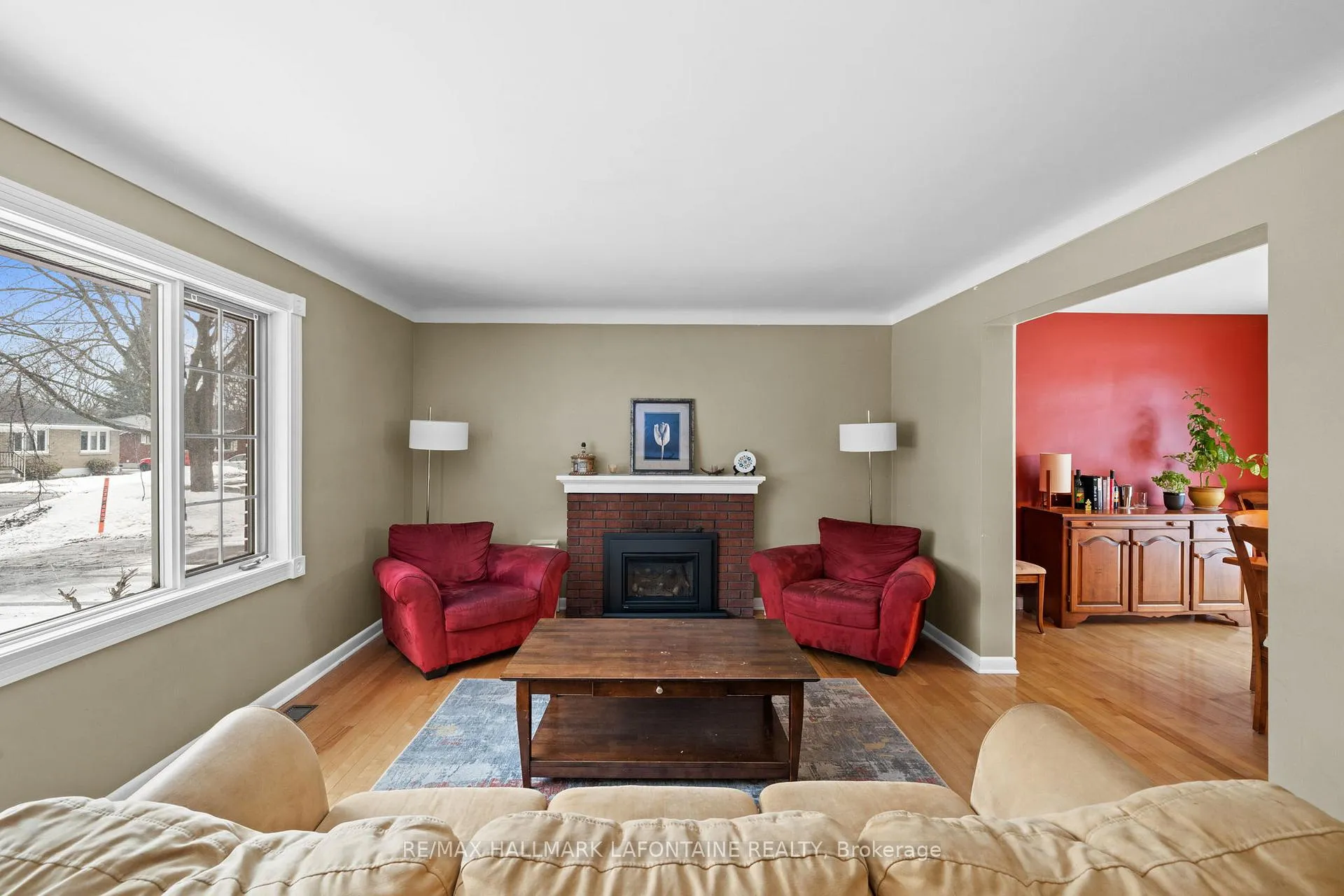 Photo 7 of 822 Colson Avenue, Ottawa, Elmvale Acres — HOMEH
