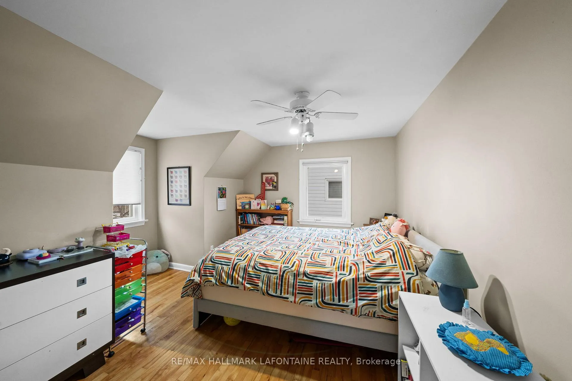 Photo 23 of 822 Colson Avenue, Ottawa, Elmvale Acres — HOMEH