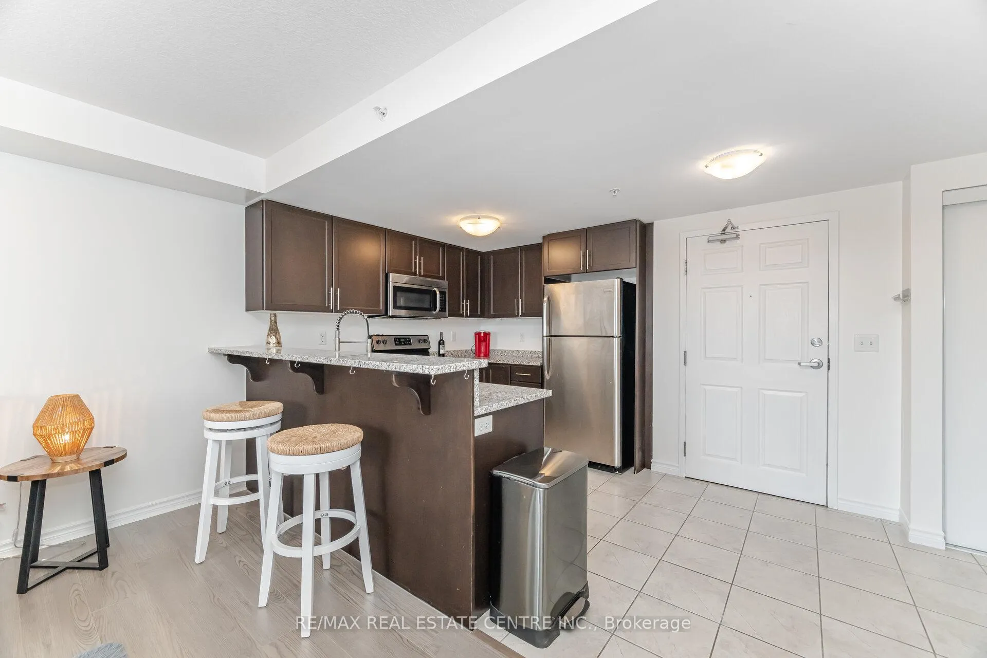 Photo 7 of Unit 409, 45 Kingsbury Square, Guelph, Pineridge/Westminster Woods — HOMEH