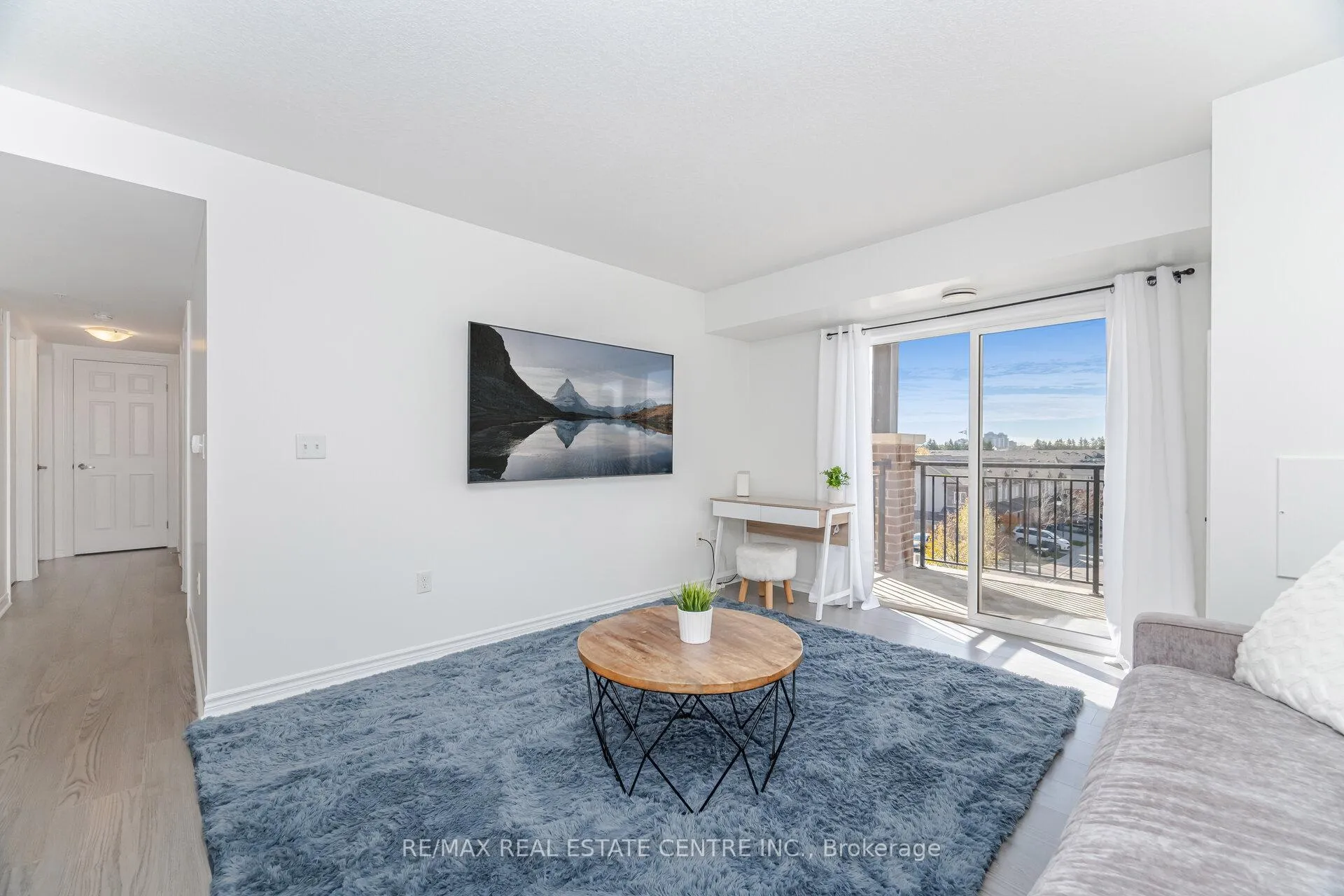 Photo 11 of Unit 409, 45 Kingsbury Square, Guelph, Pineridge/Westminster Woods — HOMEH