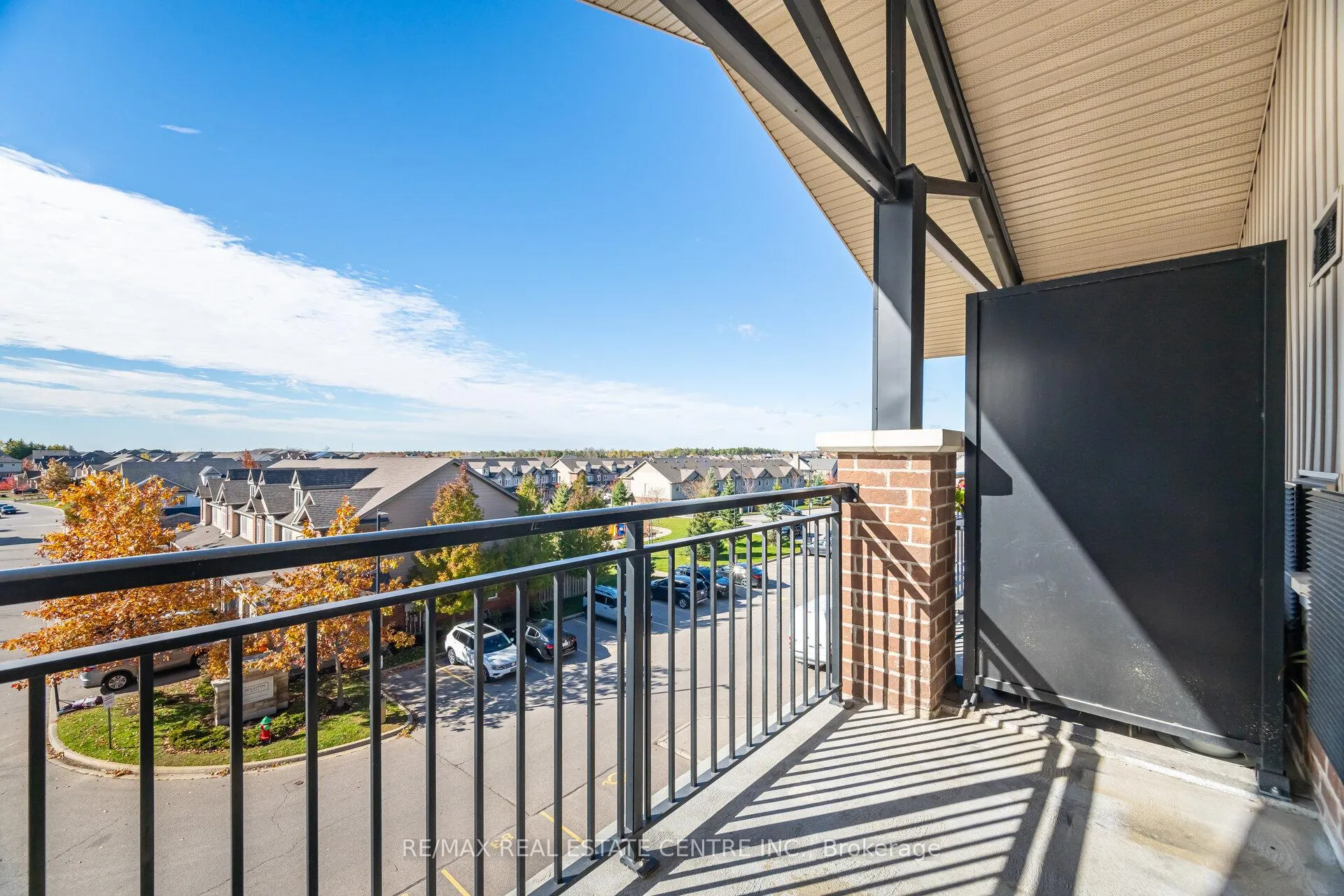 Photo 18 of Unit 409, 45 Kingsbury Square, Guelph, Pineridge/Westminster Woods — HOMEH
