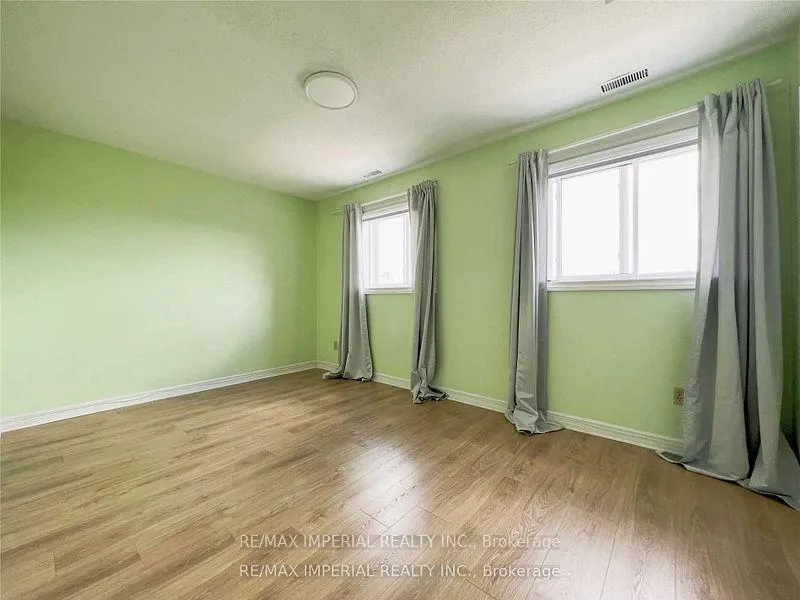 Photo 14 of 641A The Queensway, Etobicoke, Stonegate-Queensway — HOMEH