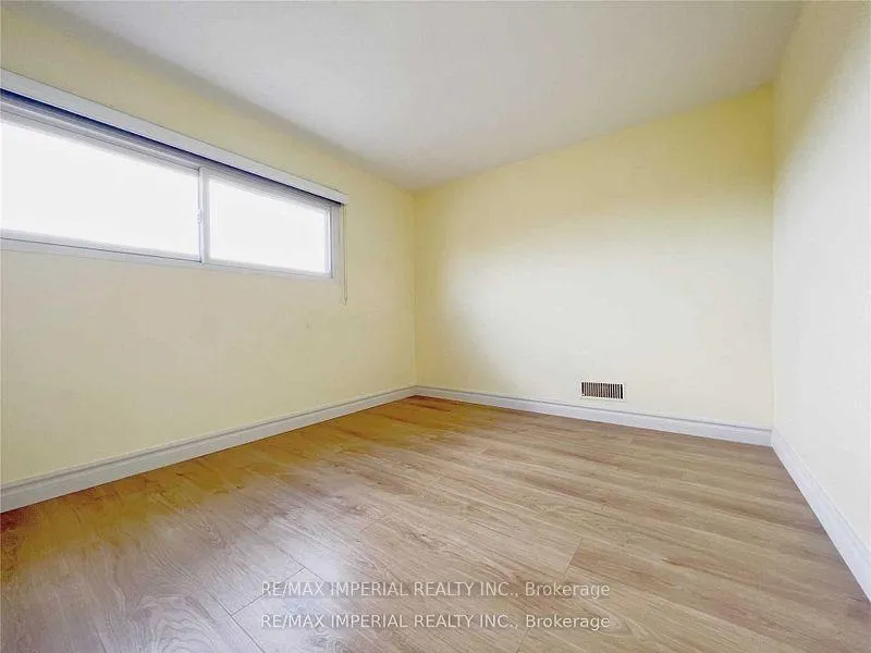Photo 16 of 641A The Queensway, Etobicoke, Stonegate-Queensway — HOMEH