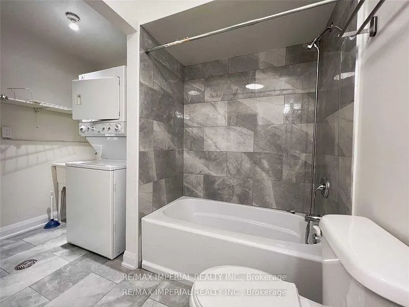 Photo 20 of 641A The Queensway, Etobicoke, Stonegate-Queensway — HOMEH
