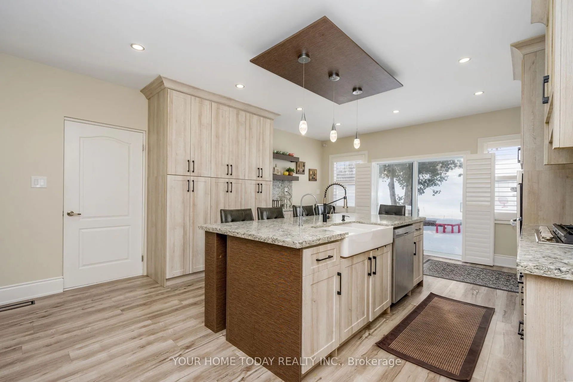 Photo 10 of 12598 Fourth Line, Halton Hills, Rural Halton Hills — HOMEH
