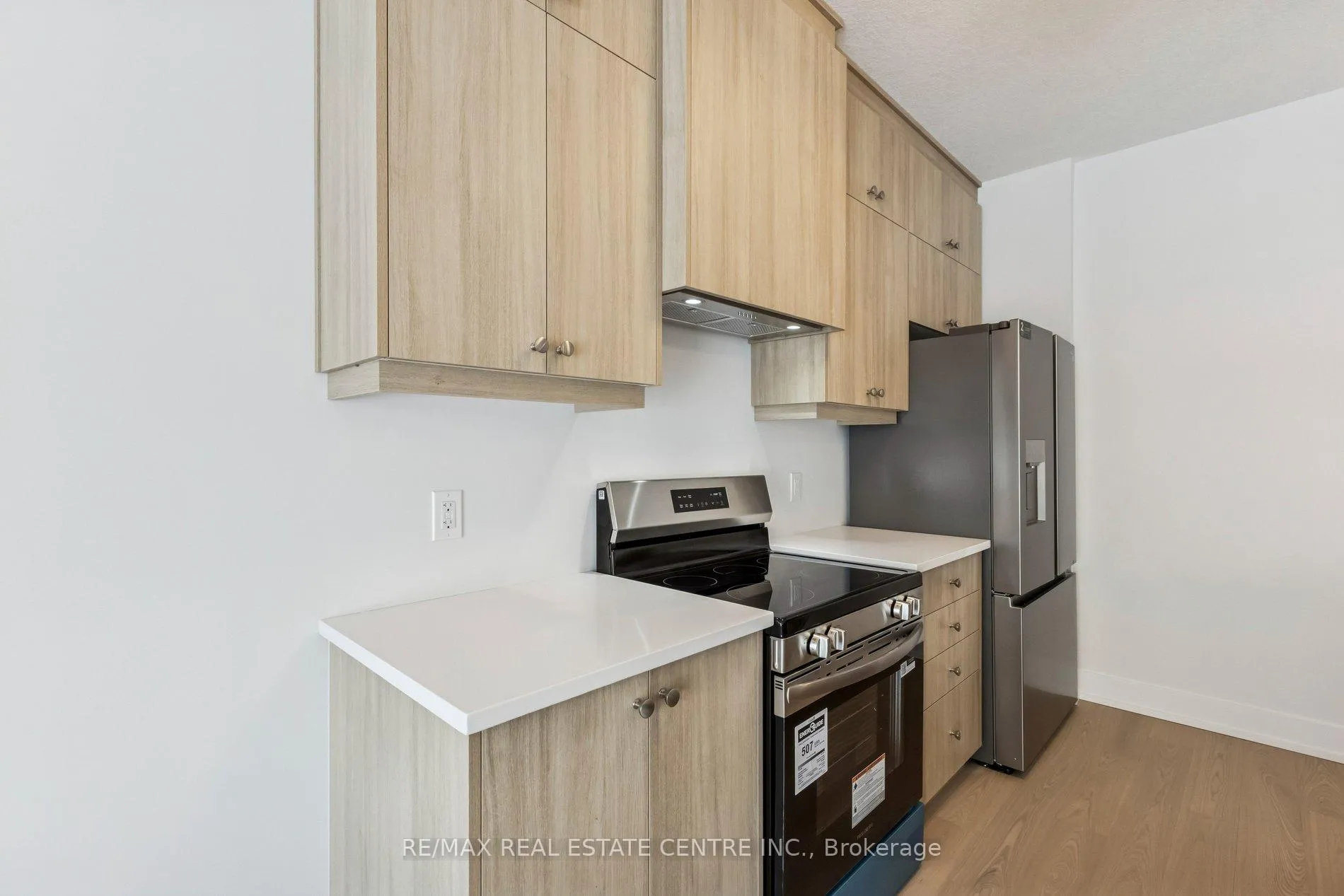 Photo 5 of 123 Maple Street, Mapleton, Drayton — HOMEH