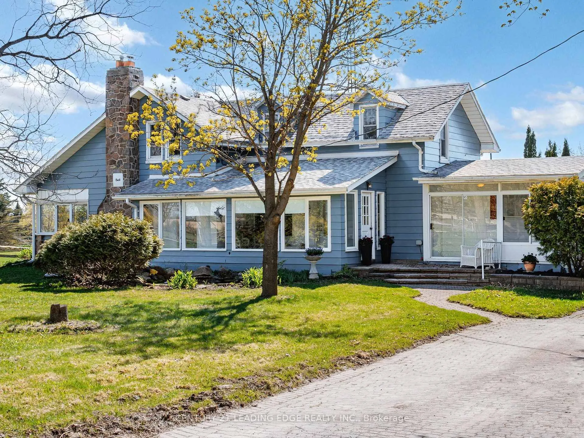 Photo 6 of 362 Victoria Road, Georgina, Baldwin — HOMEH