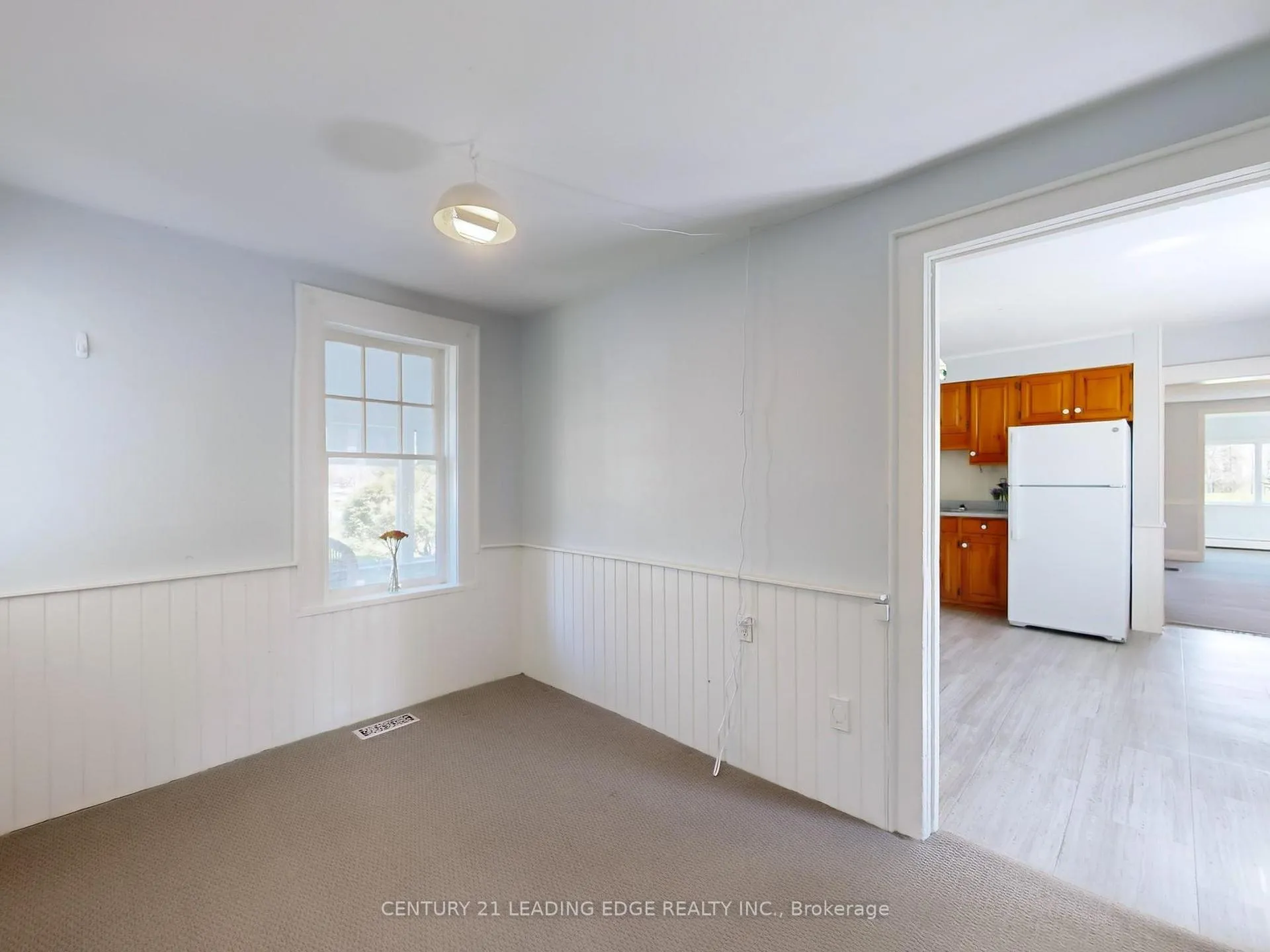 Photo 9 of 362 Victoria Road, Georgina, Baldwin — HOMEH