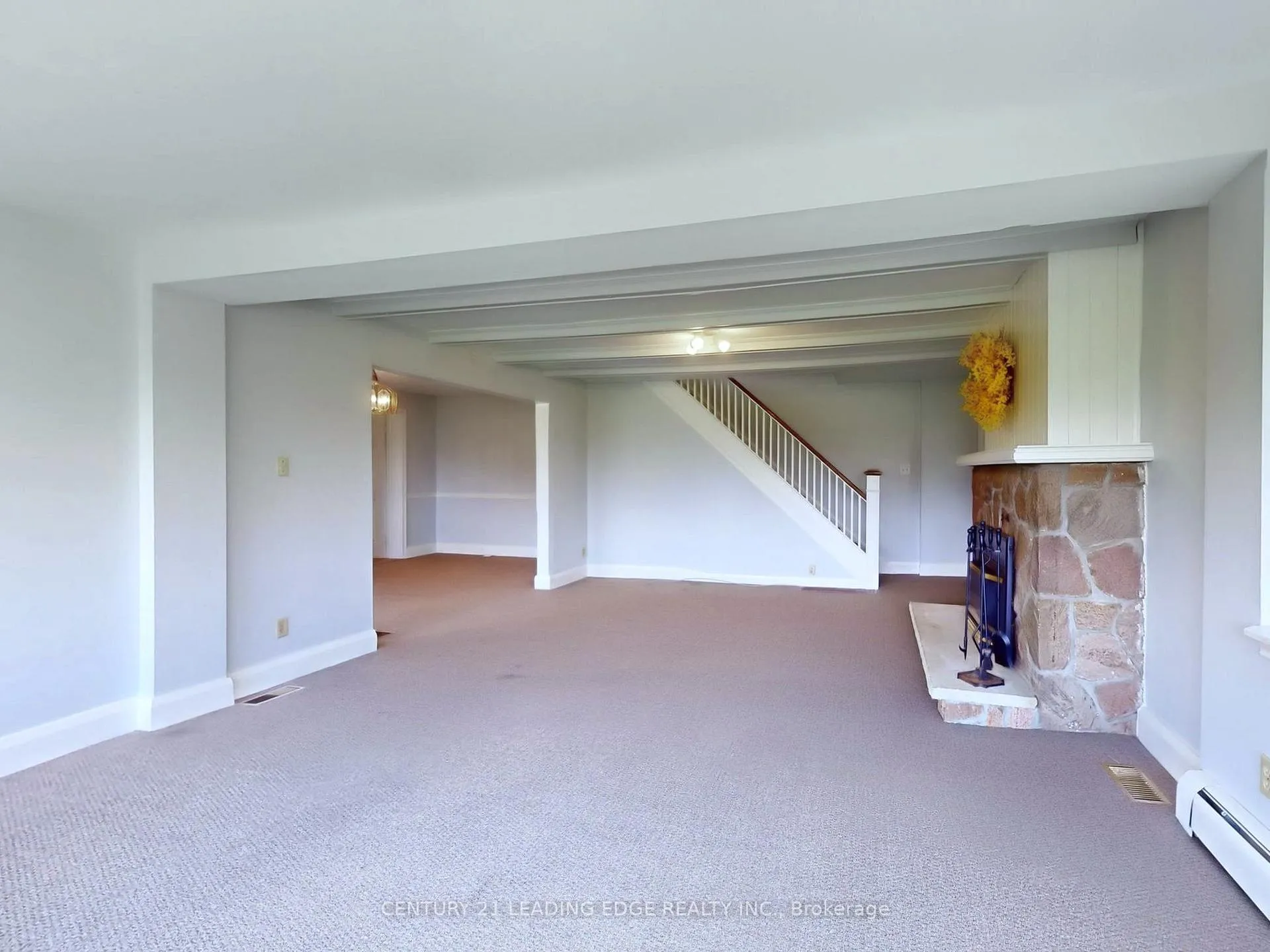 Photo 24 of 362 Victoria Road, Georgina, Baldwin — HOMEH