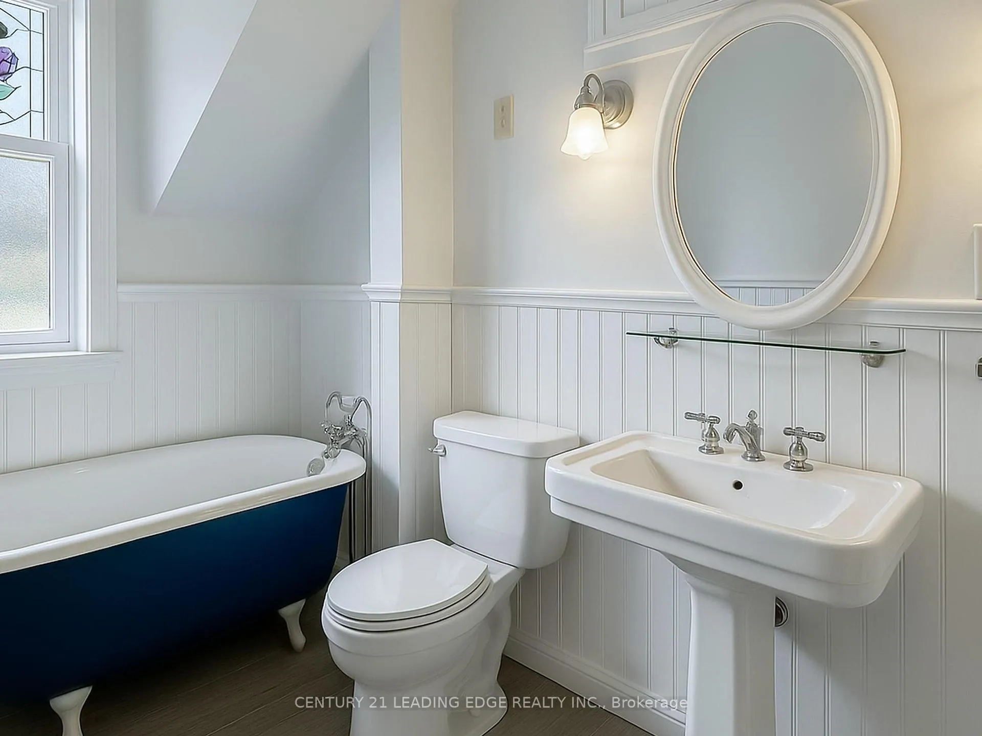 Photo 31 of 362 Victoria Road, Georgina, Baldwin — HOMEH