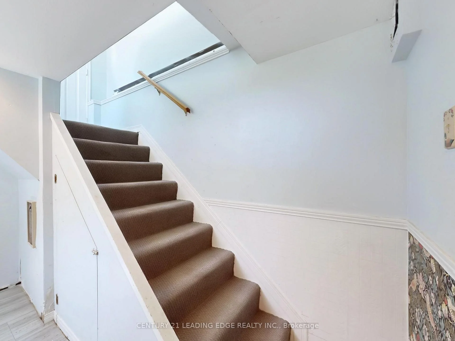 Photo 36 of 362 Victoria Road, Georgina, Baldwin — HOMEH