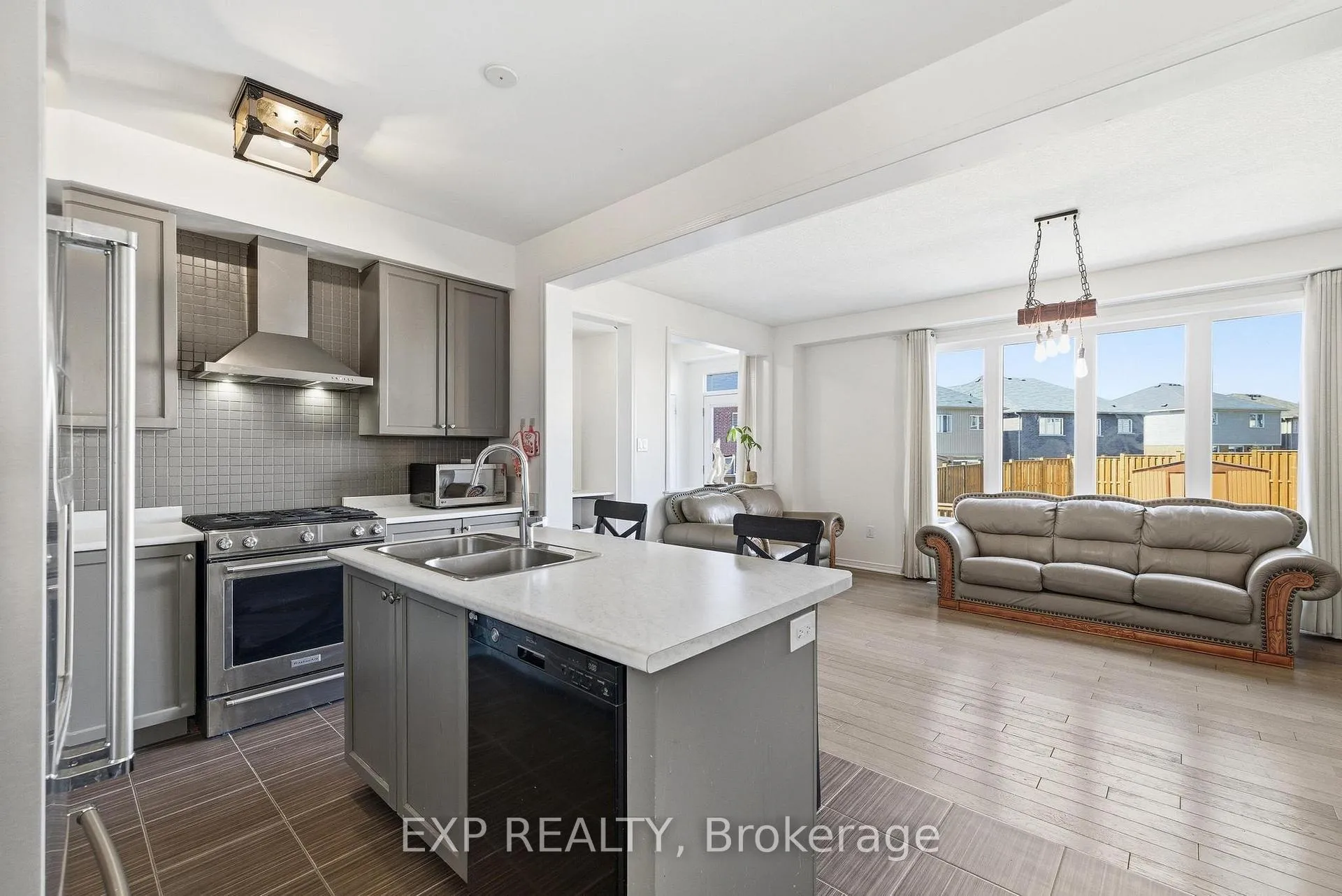 Photo 5 of 96 Stamford Street, Woolwich, Breslau — HOMEH