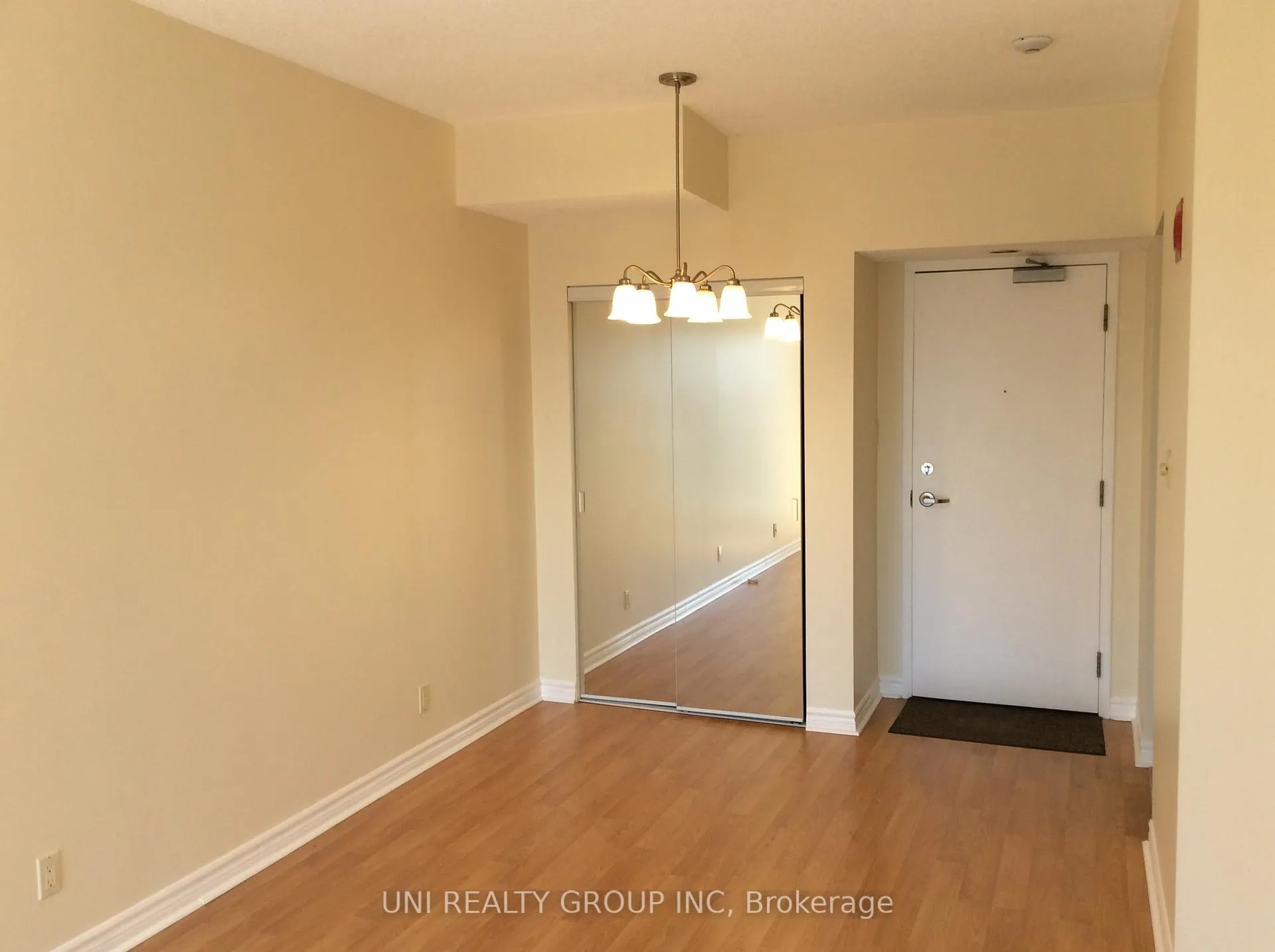 Photo 10 of Unit 910, 45 Holland Avenue, Ottawa, Ottawa West — HOMEH