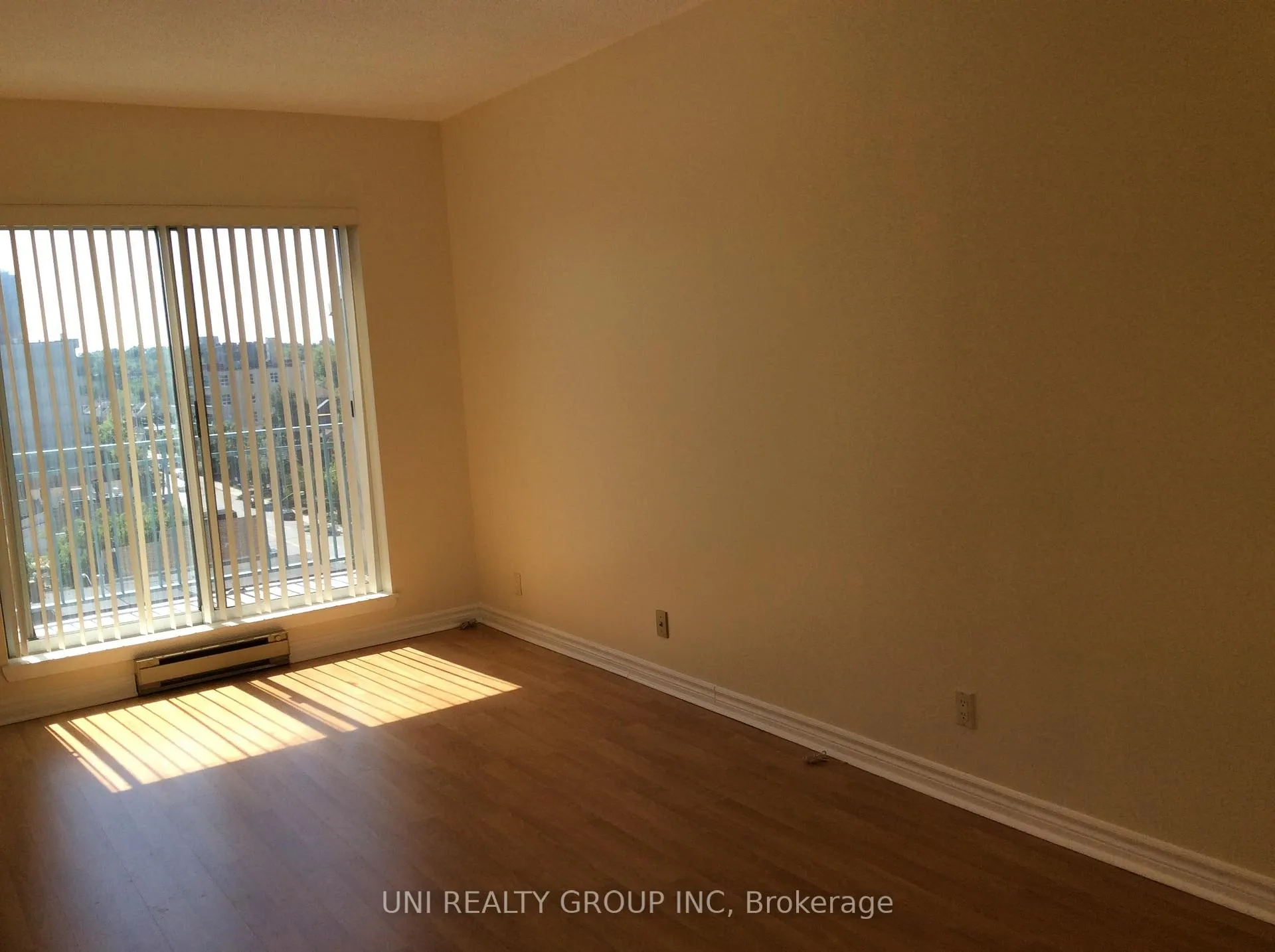 Photo 13 of Unit 910, 45 Holland Avenue, Ottawa, Ottawa West — HOMEH