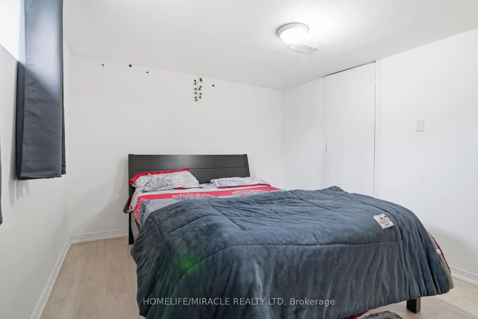 Photo 16 of Unit Basement, 21 Albion Crescent, Brampton, Avondale — HOMEH