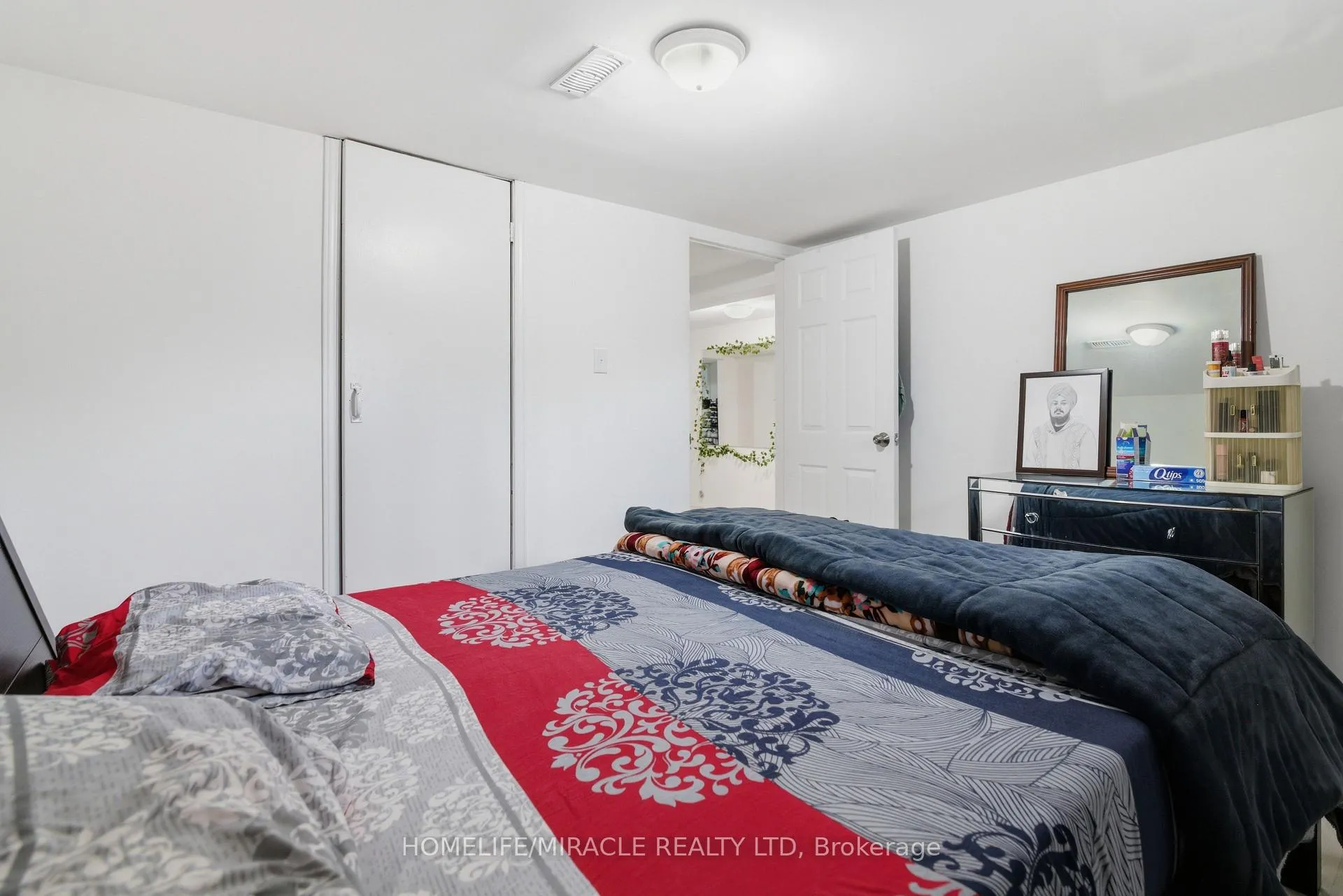 Photo 18 of Unit Basement, 21 Albion Crescent, Brampton, Avondale — HOMEH