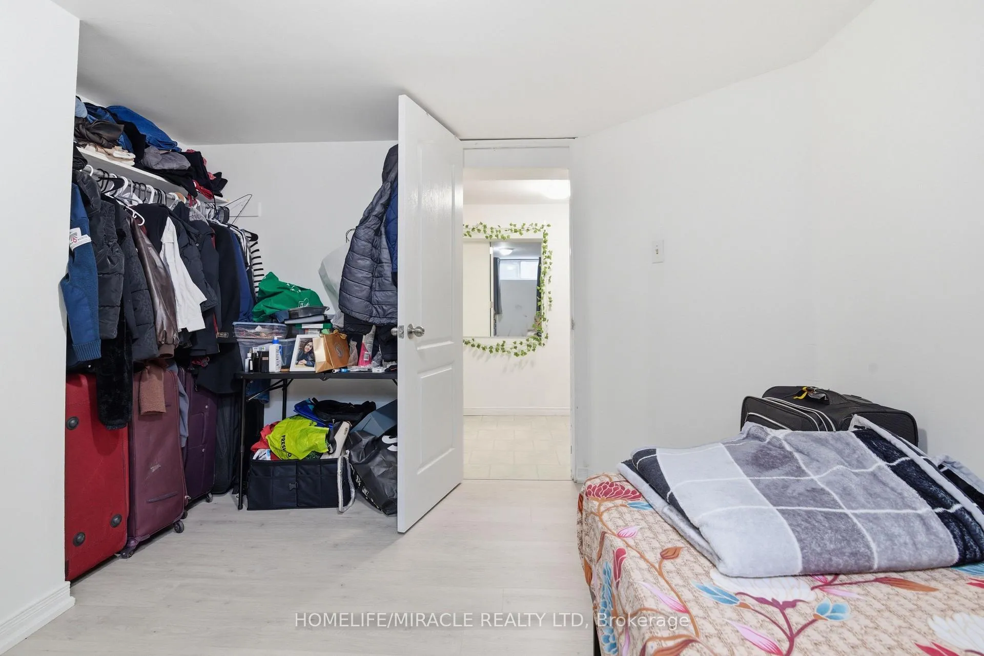 Photo 21 of Unit Basement, 21 Albion Crescent, Brampton, Avondale — HOMEH