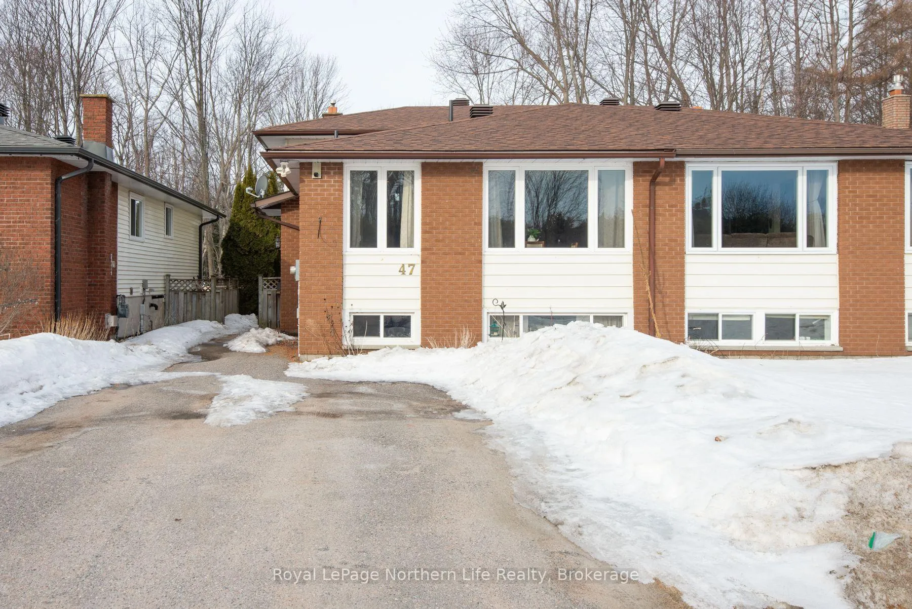 Photo 2 of 47 Harris Drive, North Bay, Ferris — HOMEH