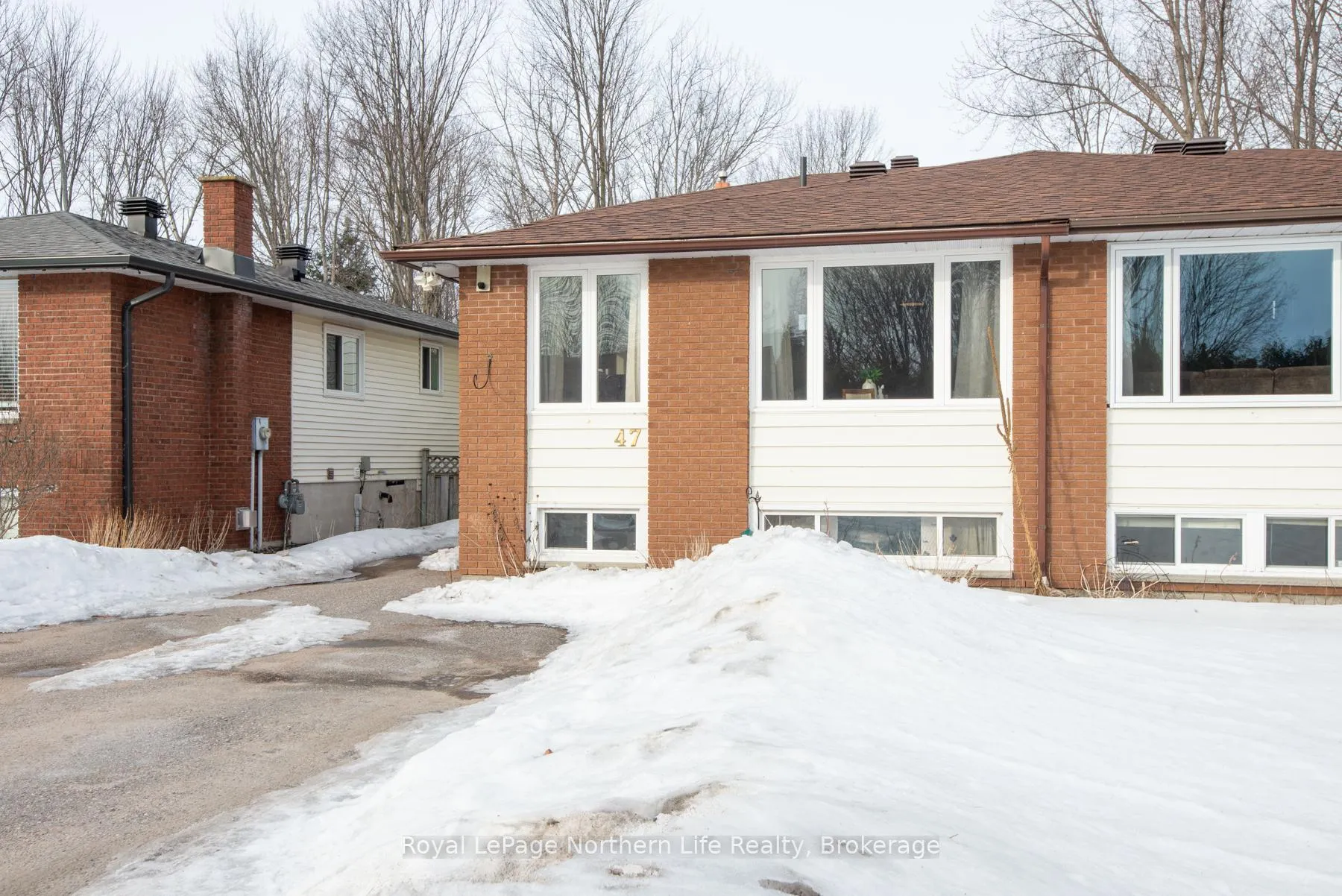 Photo 3 of 47 Harris Drive, North Bay, Ferris — HOMEH