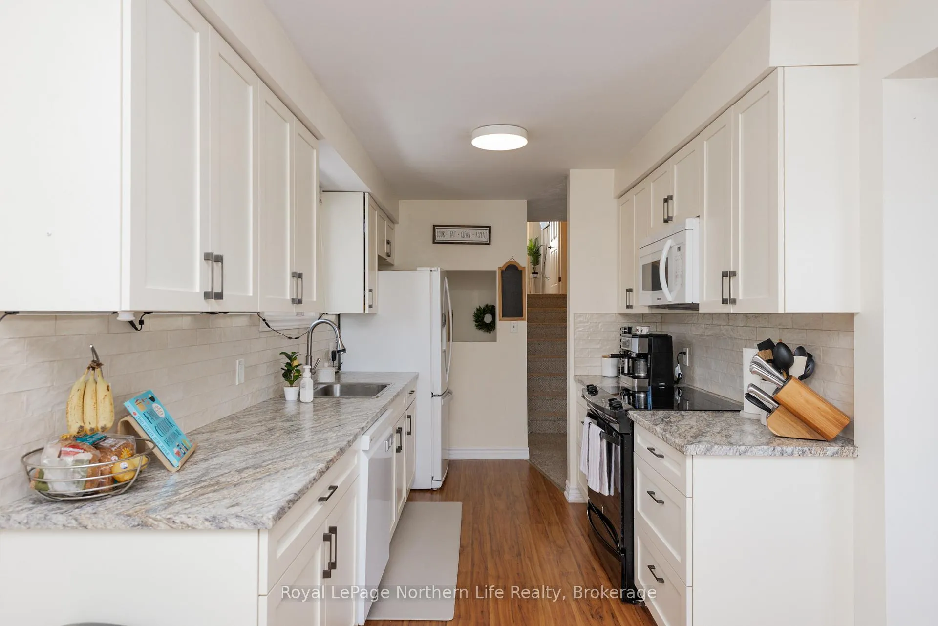 Photo 14 of 47 Harris Drive, North Bay, Ferris — HOMEH
