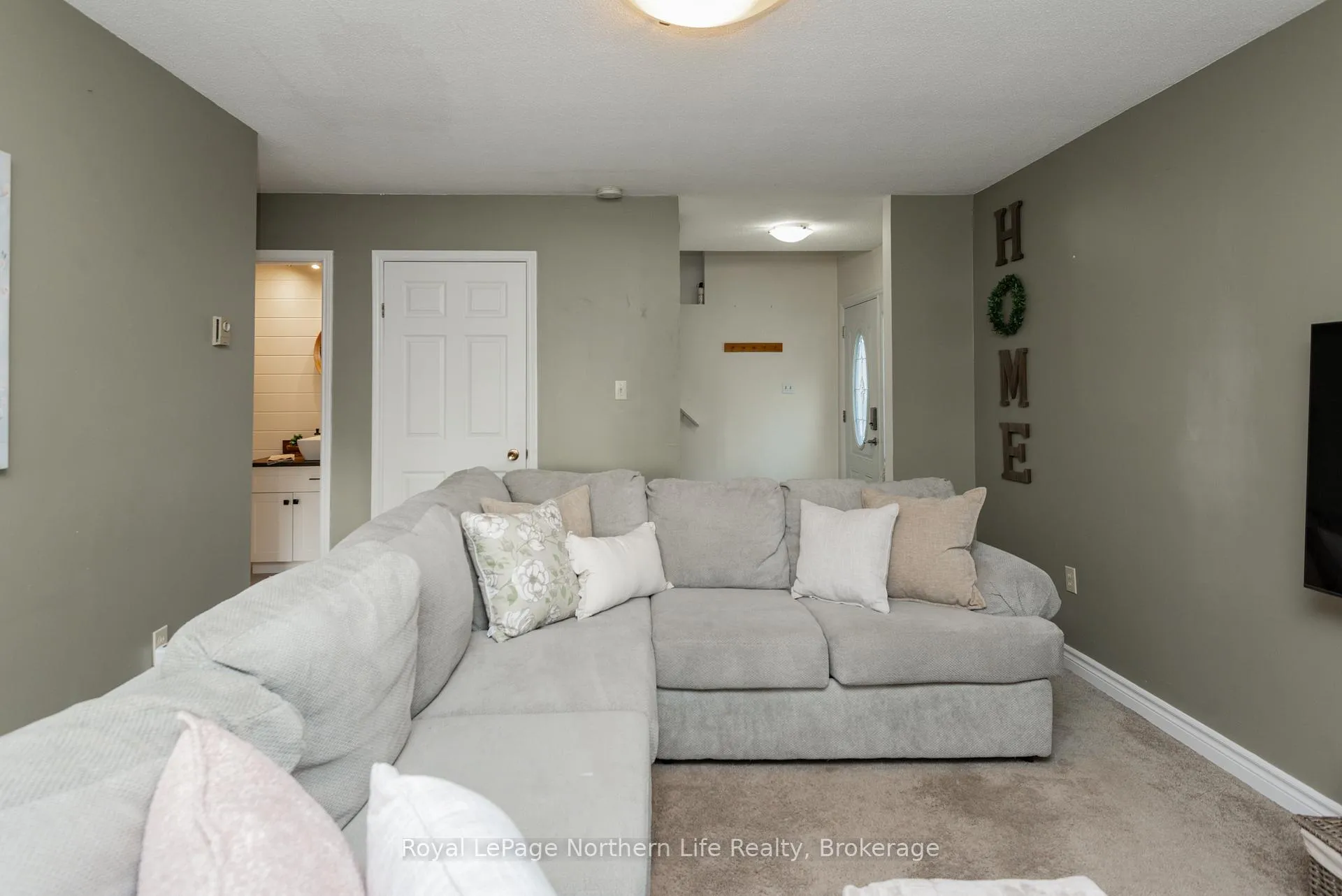 Photo 36 of 47 Harris Drive, North Bay, Ferris — HOMEH