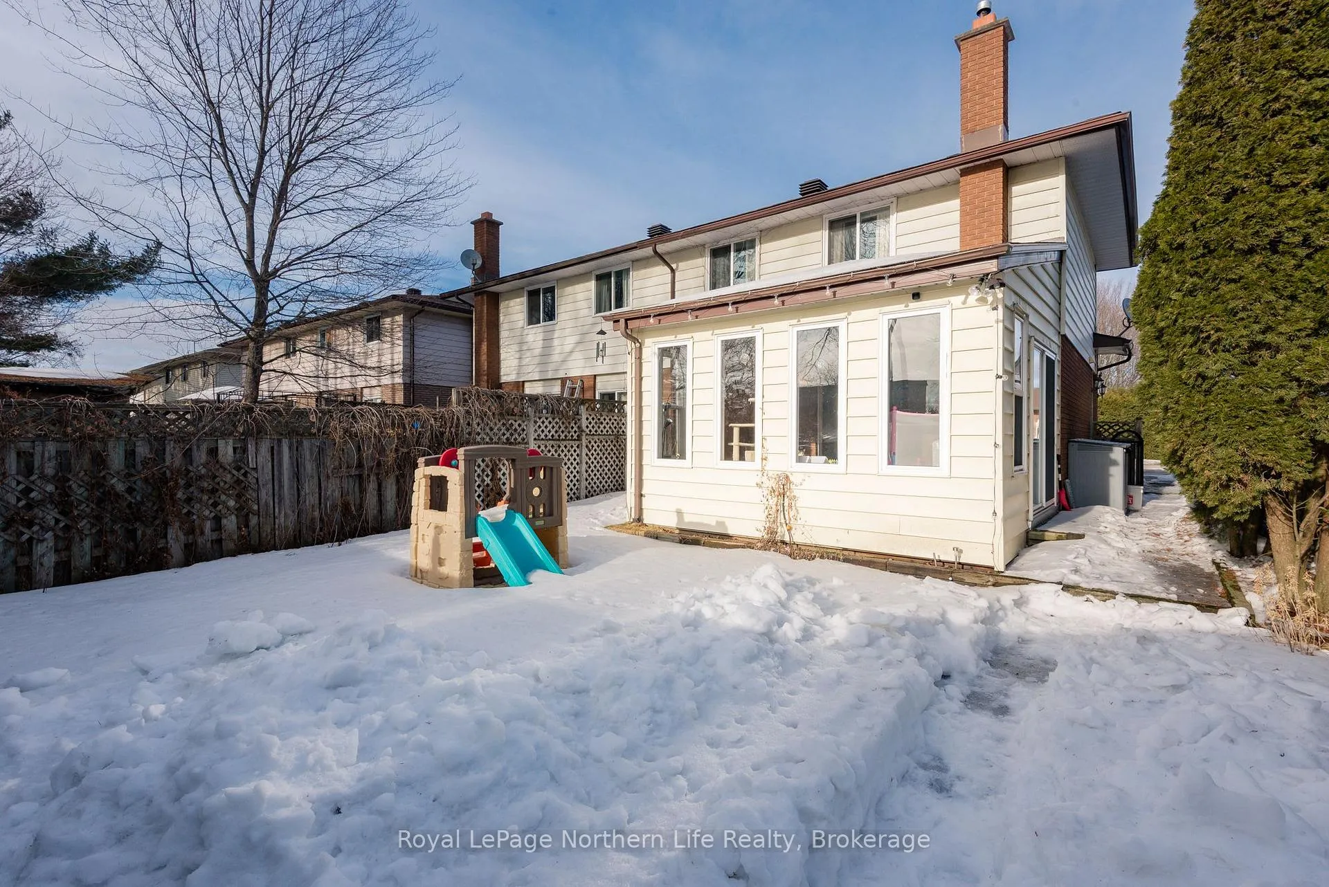 Photo 46 of 47 Harris Drive, North Bay, Ferris — HOMEH