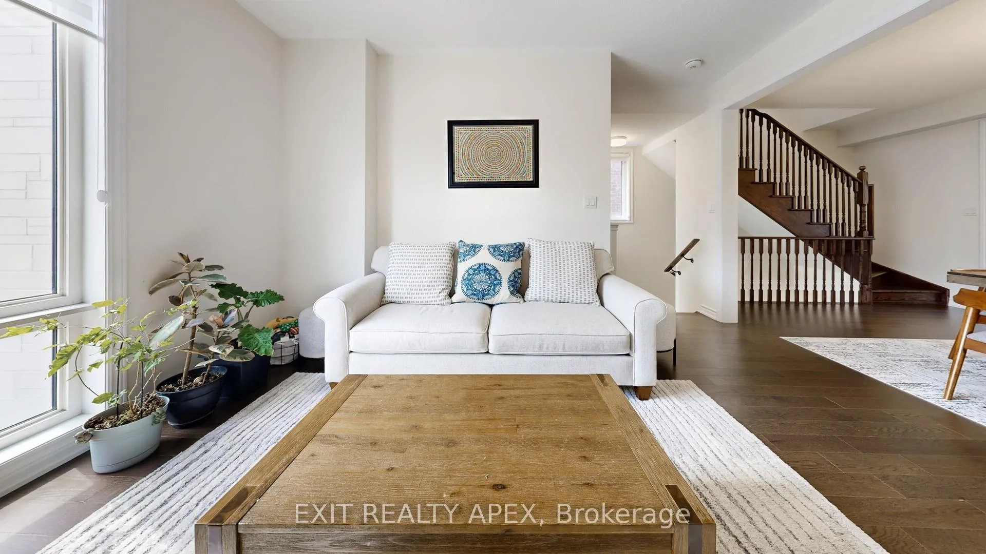 Photo 9 of 55 Douet Lane, Ajax, South East — HOMEH
