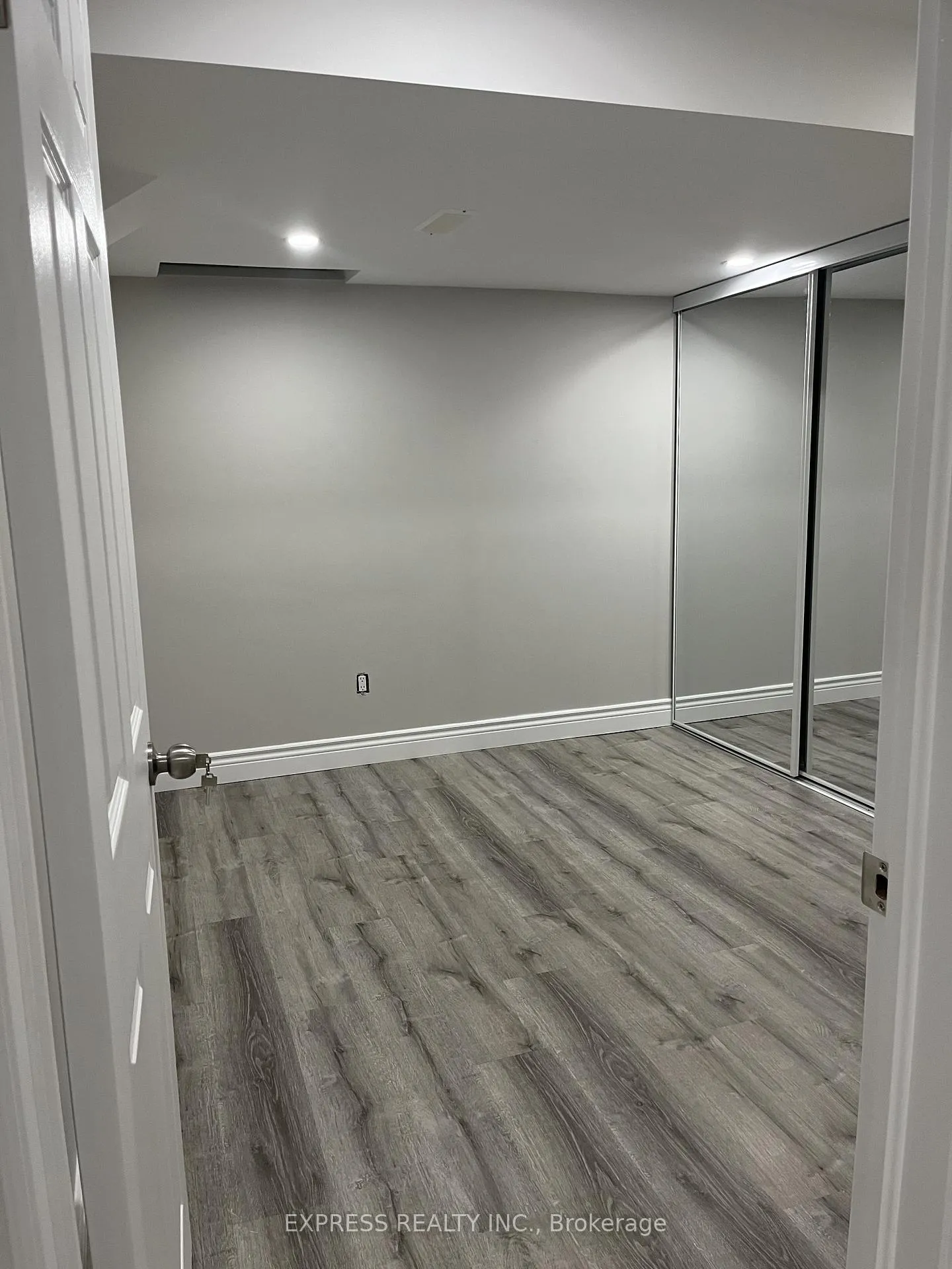 Photo 9 of Unit Bsmt, 151 Fred Young Drive, North York, Downsview-Roding-CFB — HOMEH