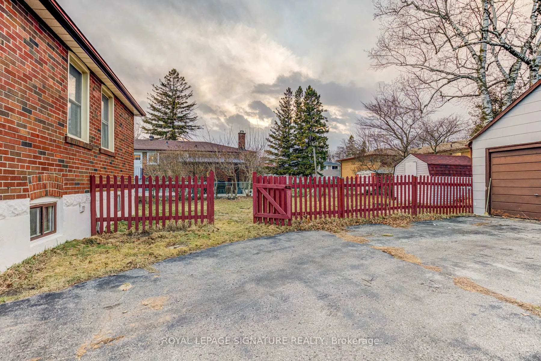 Photo 36 of 290 Coronation Drive, Scarborough, West Hill — HOMEH